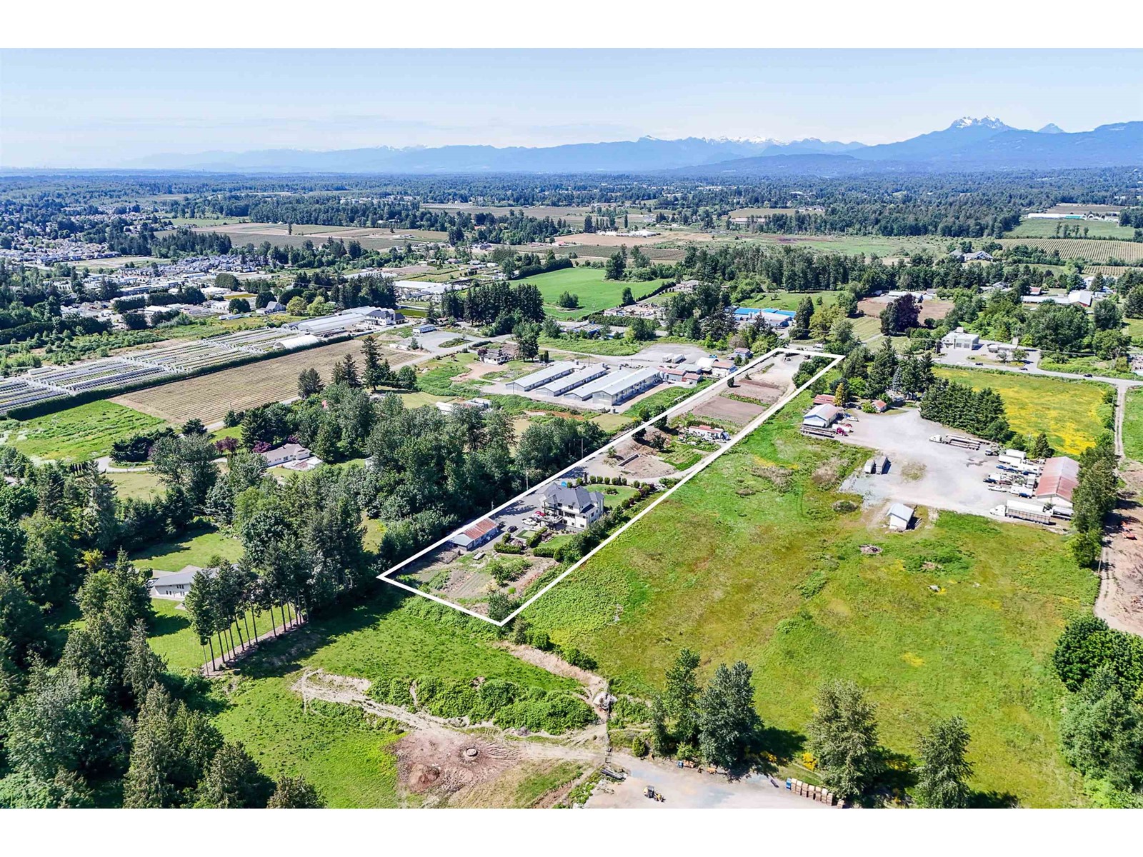 Photo 29 of 28422 Fraser Highway, Abbotsford BC