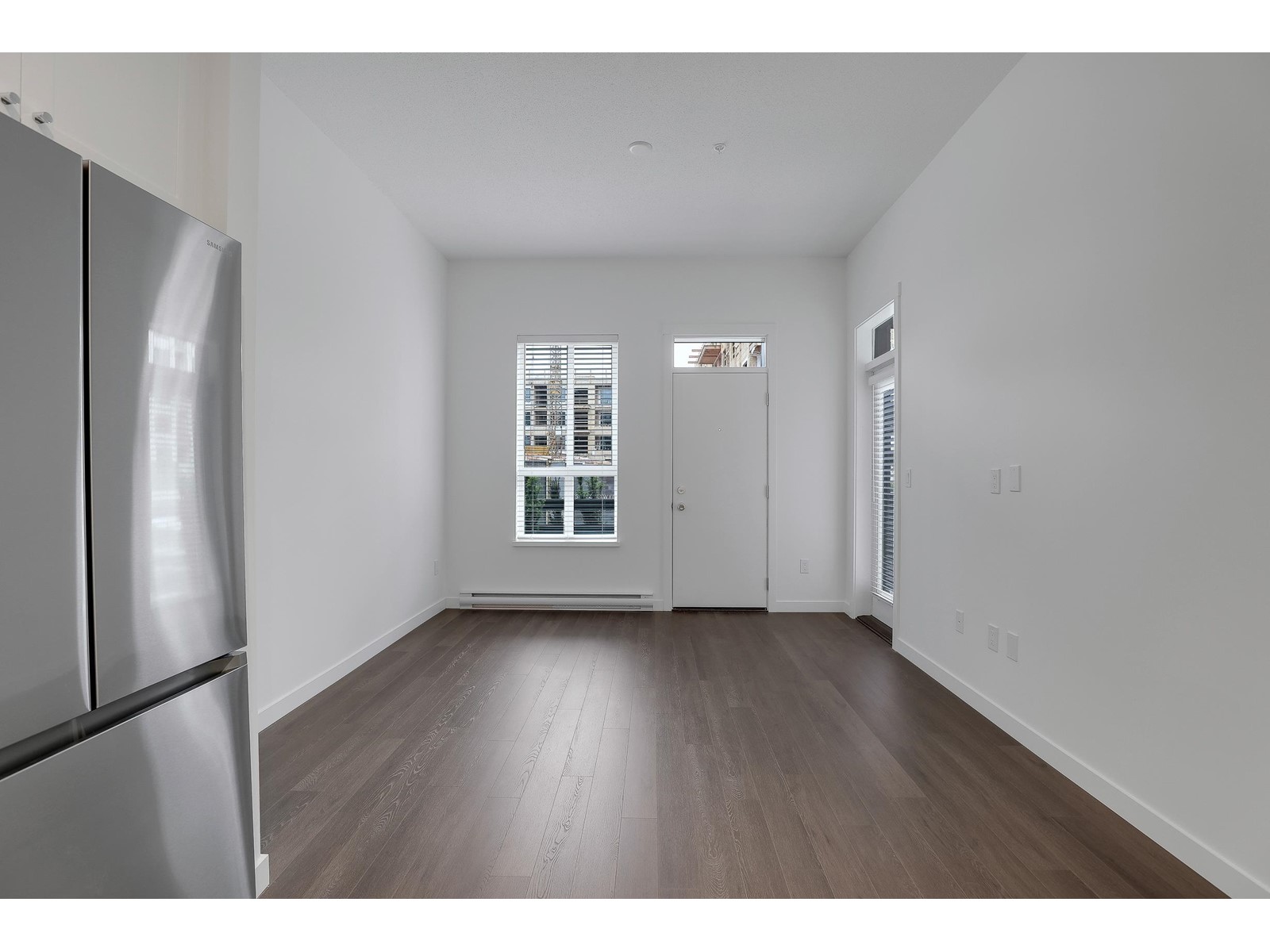 Photo 14 of 102 15738 85 Avenue, Surrey BC