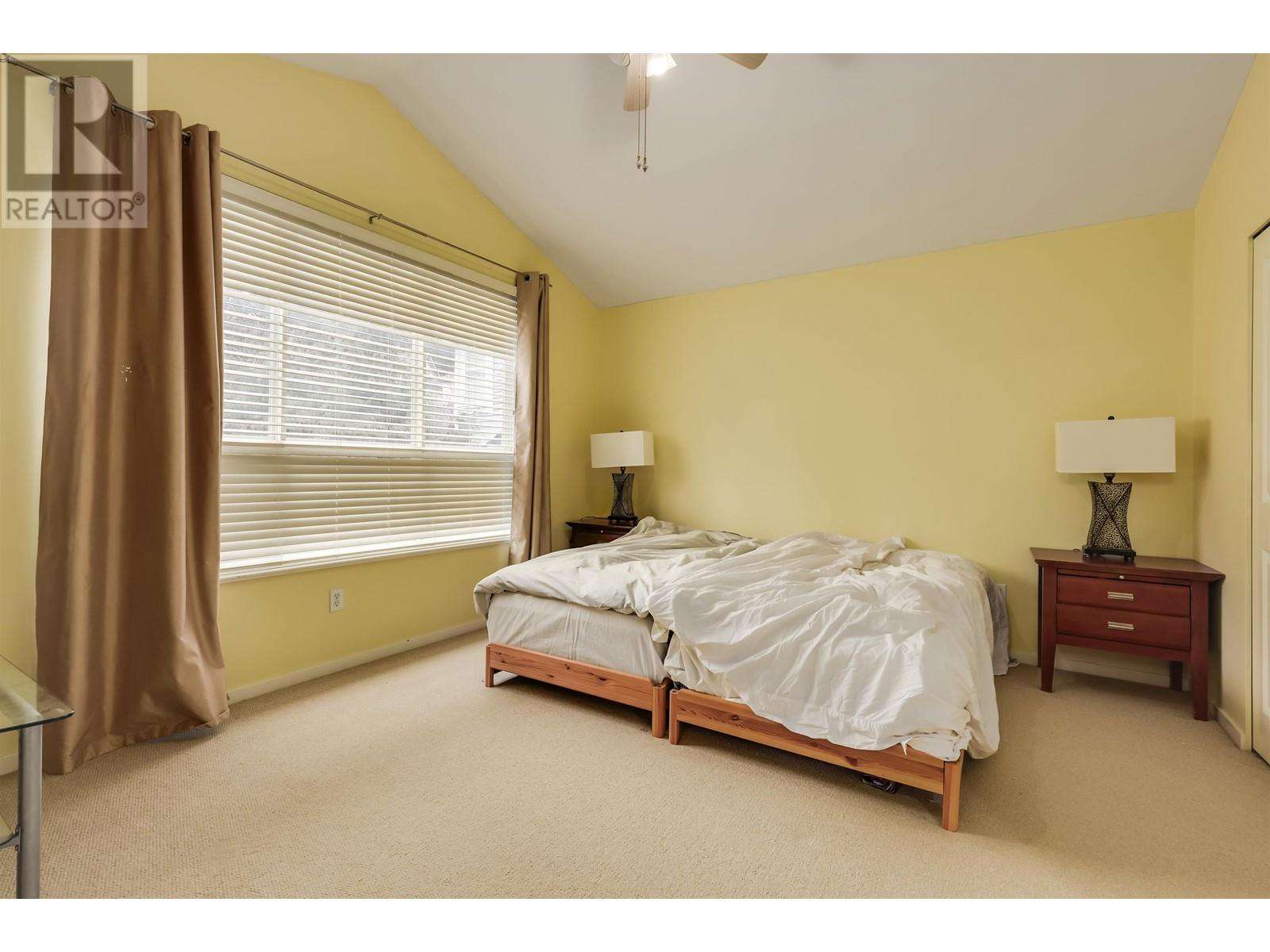 Photo 2 of 513 Forest Park Way, Port Moody BC