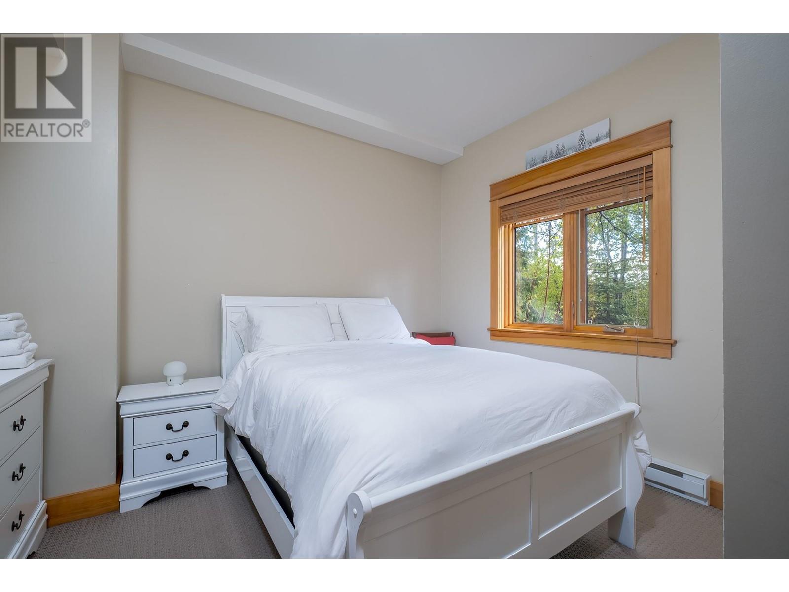 1080 OLAUS Way Unit# 1A, Rossland