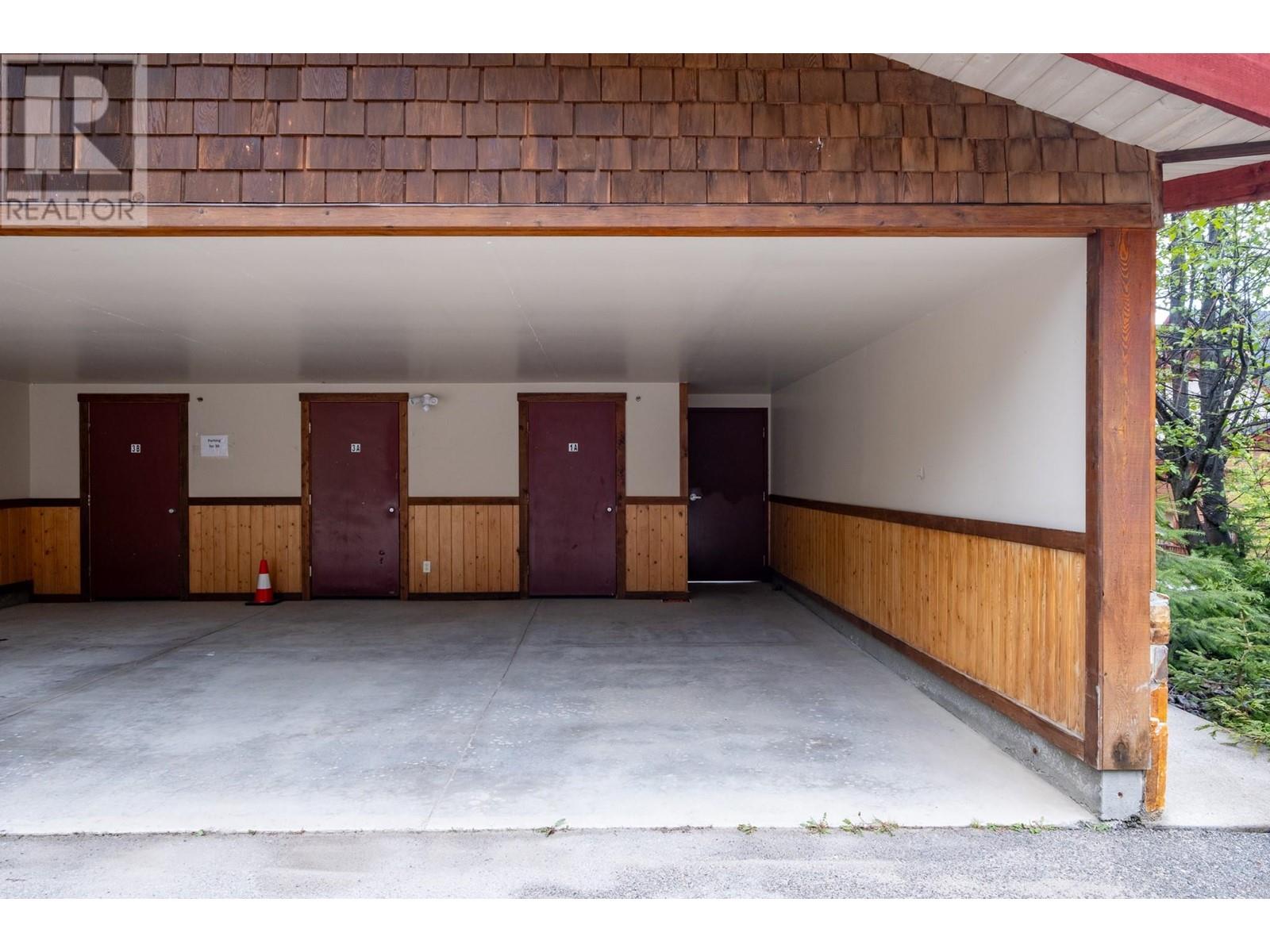1080 OLAUS Way Unit# 1A, Rossland