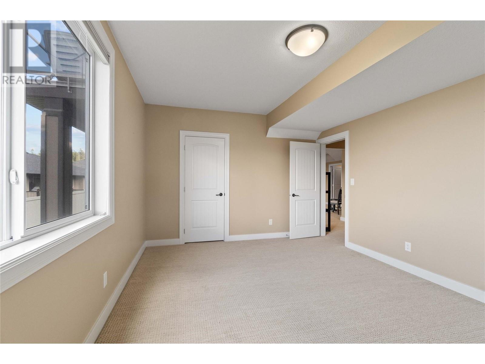 #4 1431 AUTO ROAD SE - Image 37