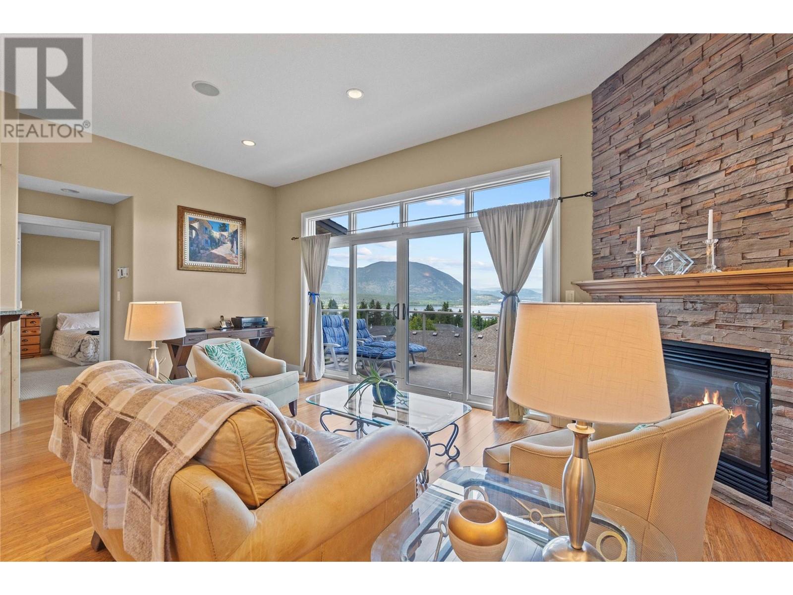 4 1431 Auto Road Southeast, Salmon Arm