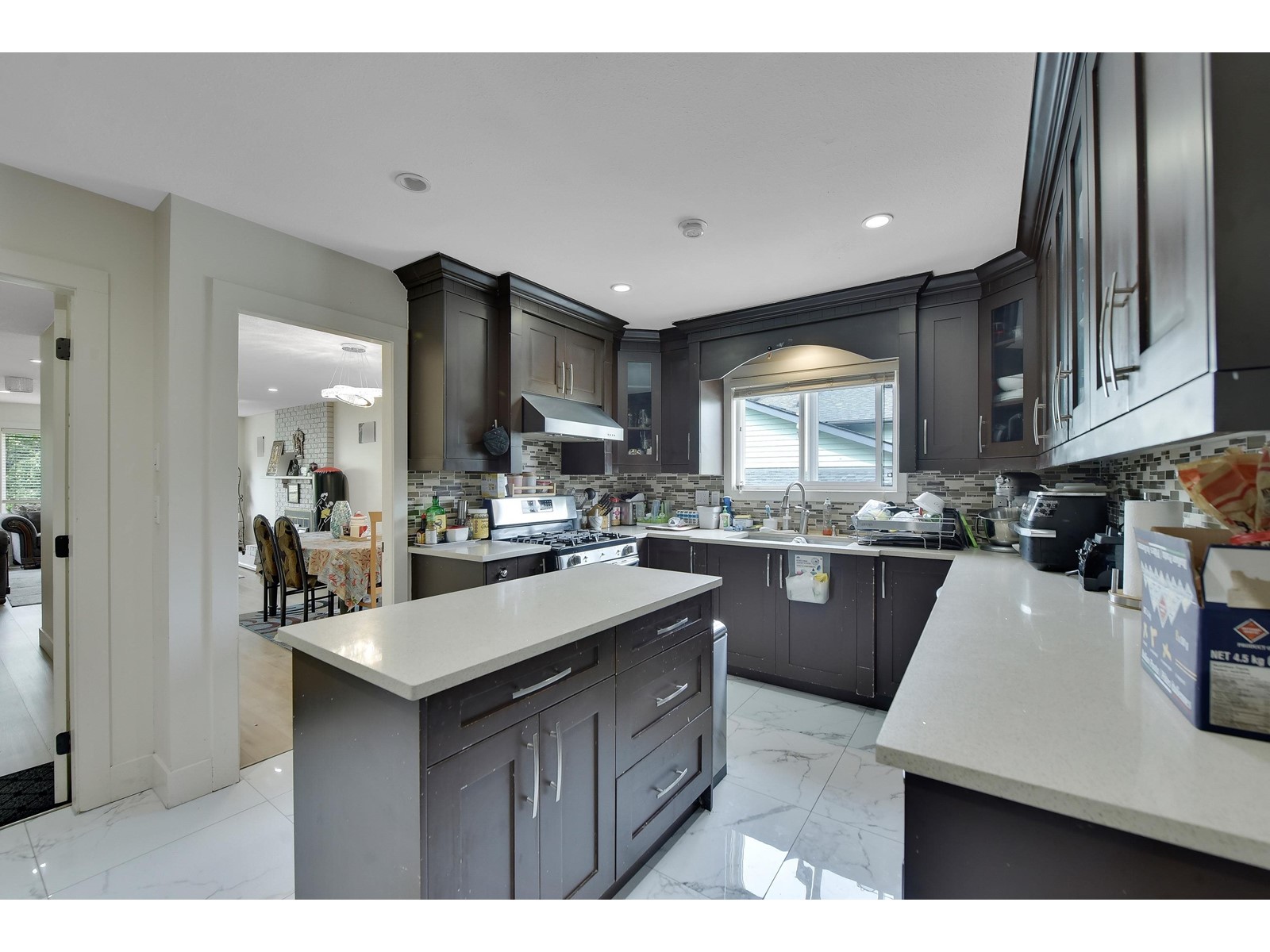 Photo 7 of 15274 85 Avenue, Surrey BC