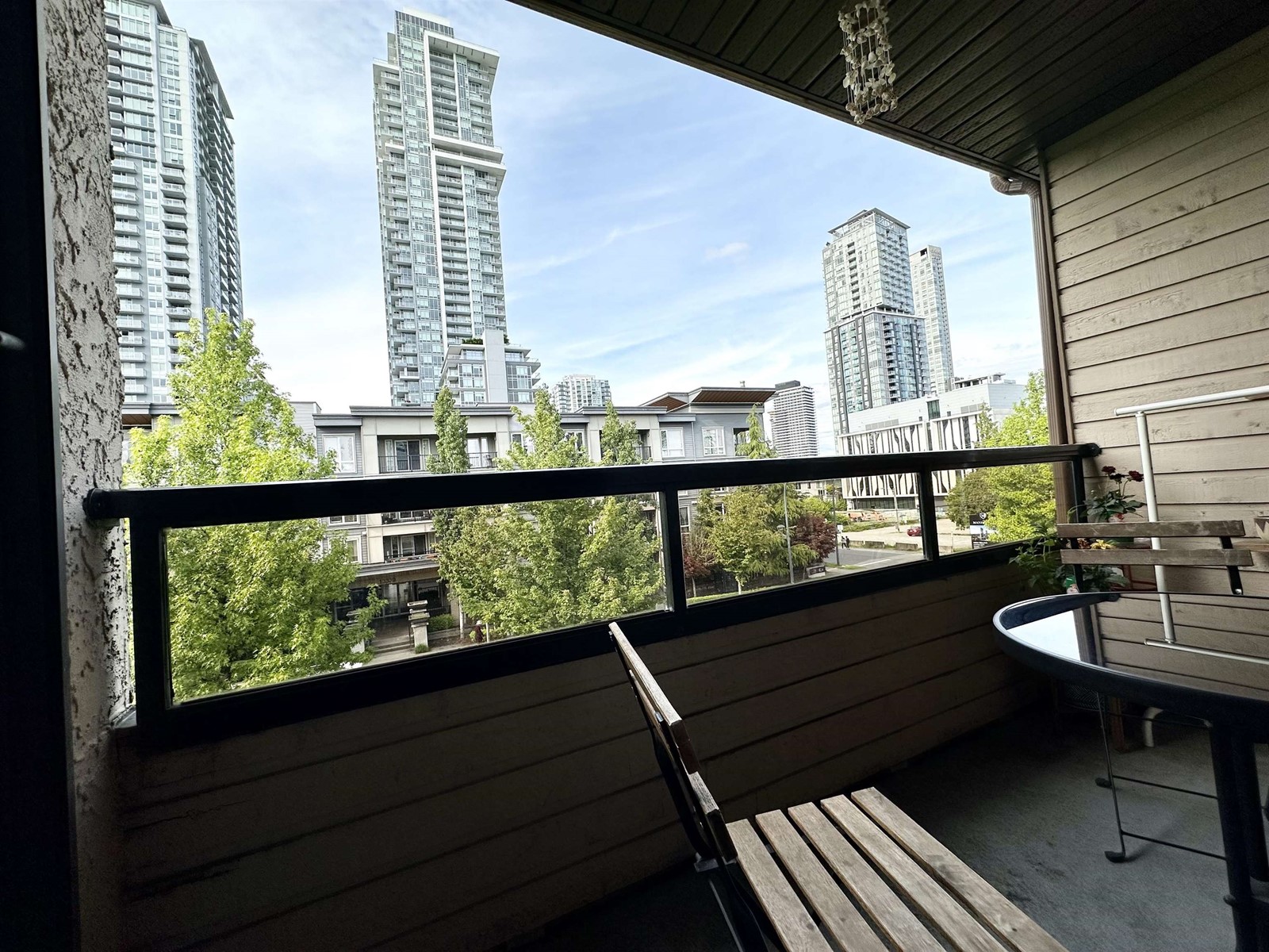 Photo 9 of 311 13344 102 A Avenue, Surrey BC