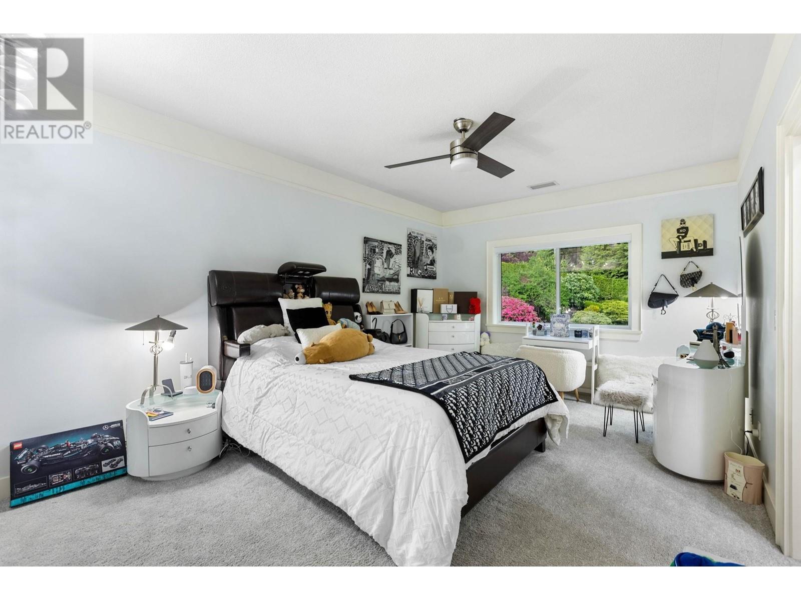 Photo 30 of 3027 Plateau Boulevard, Coquitlam BC