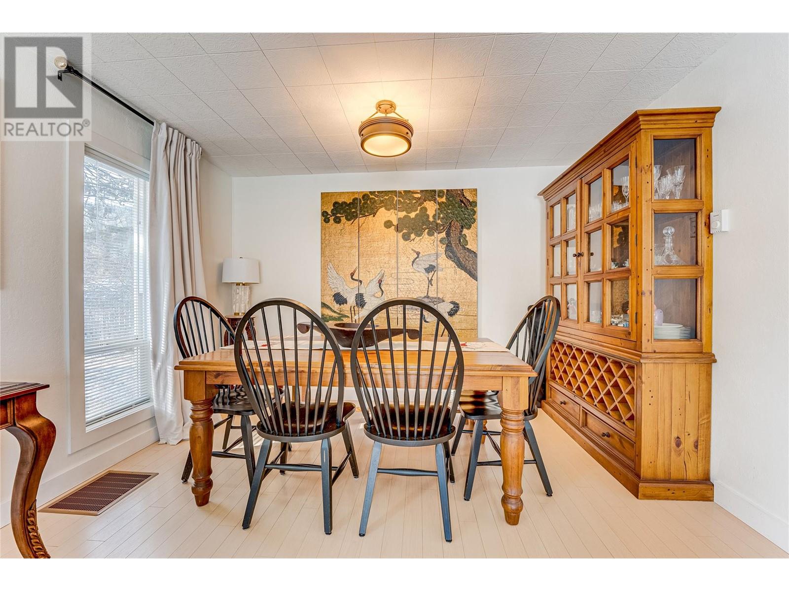  409 Hummingbird Avenue, Vernon