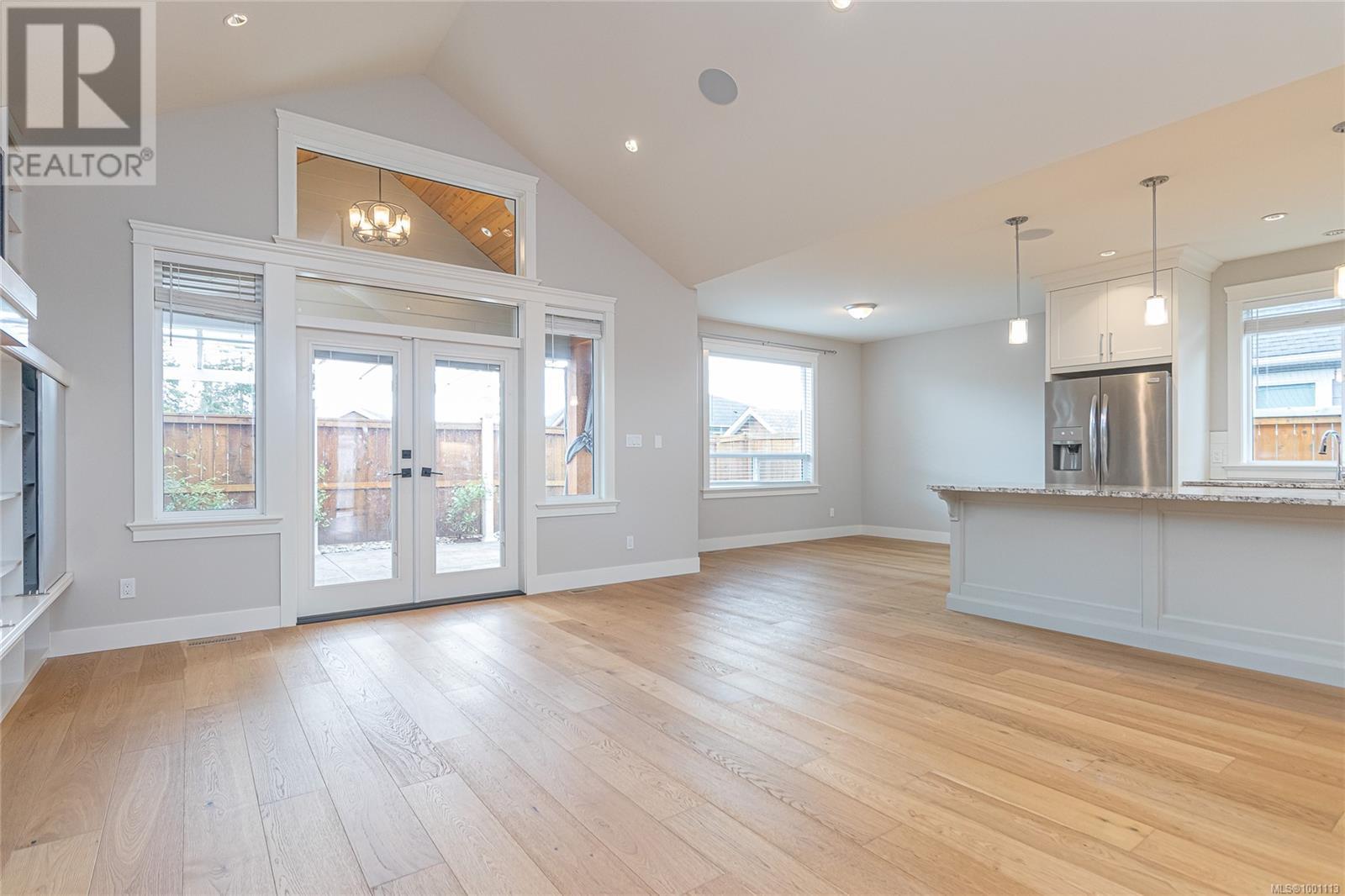 236 Amity Way, Parksville real estate listing 1001113