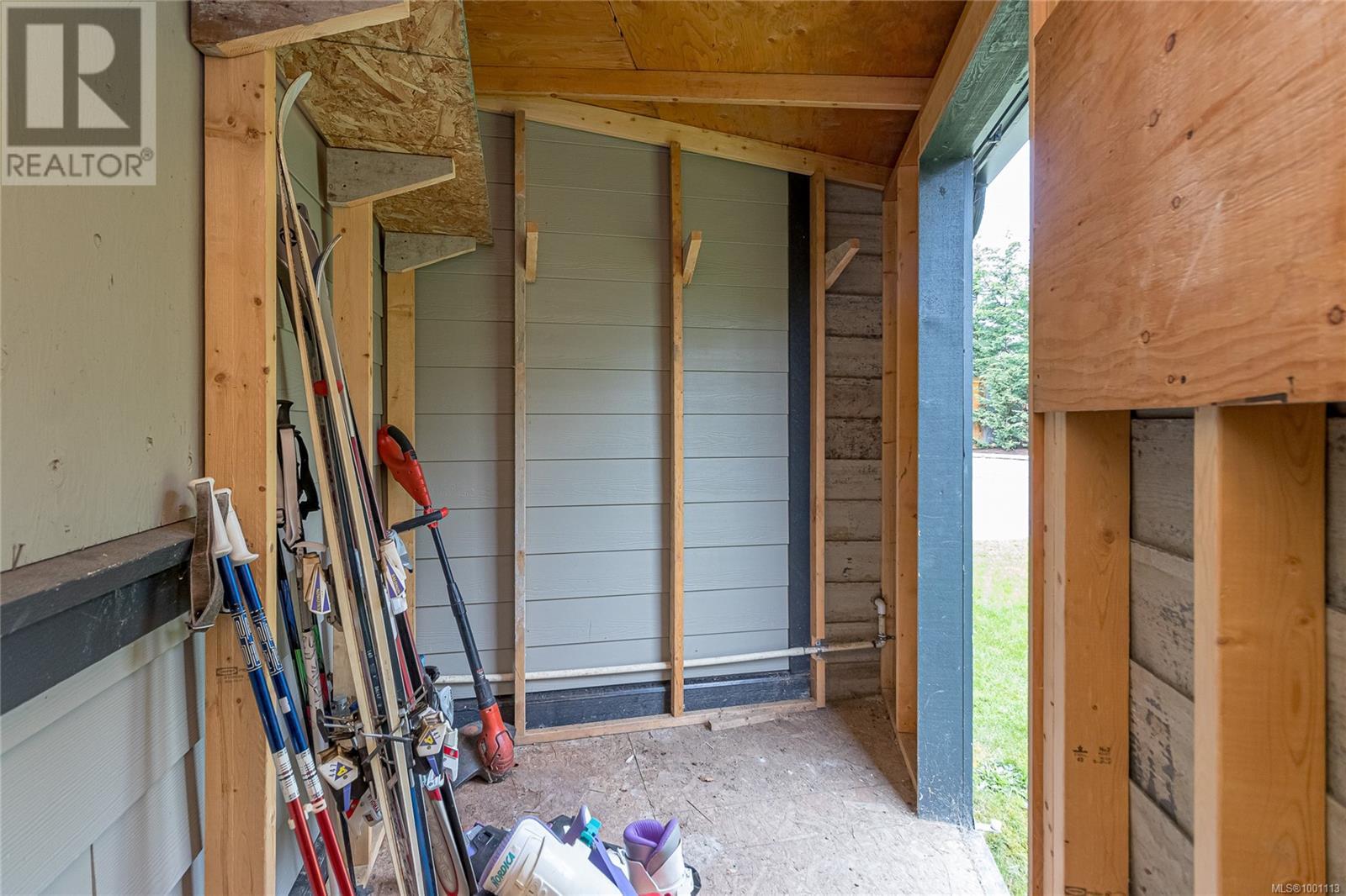 236 Amity Way, Parksville real estate listing 1001113