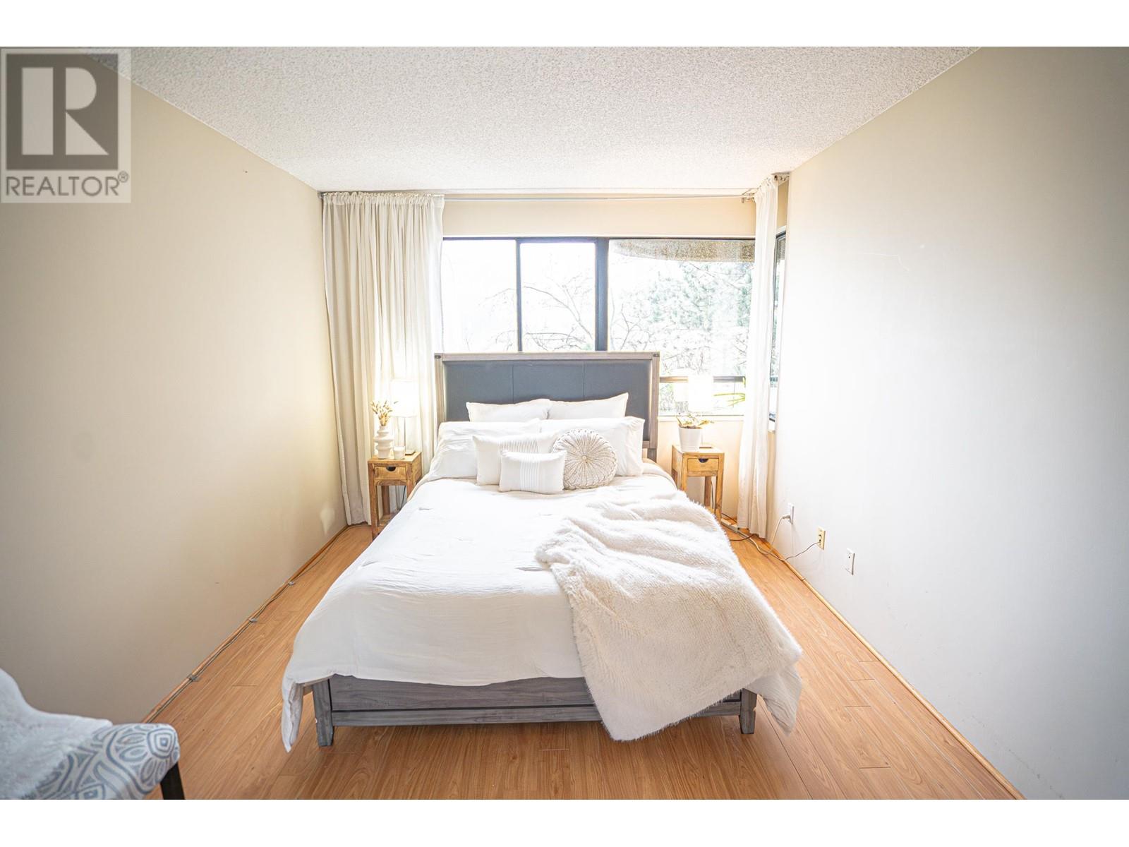 Photo 23 of 302 1026 Queens Avenue, New Westminster BC