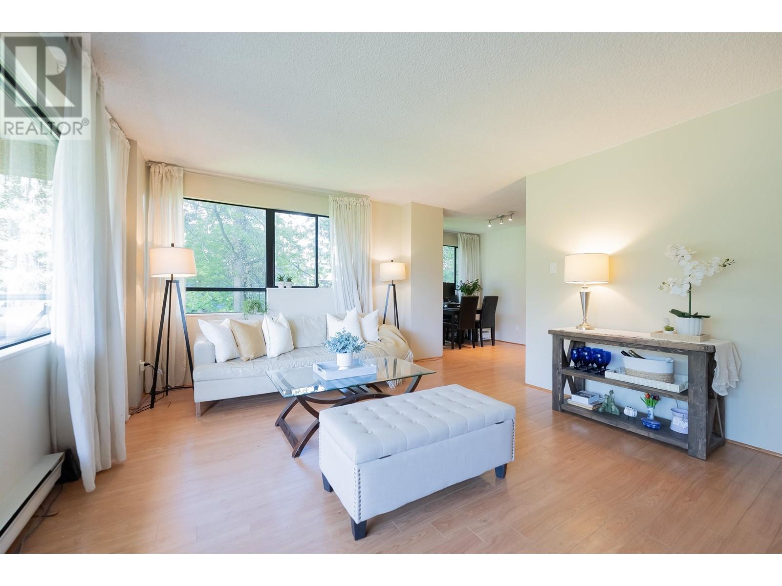 Photo 15 of 302 1026 Queens Avenue, New Westminster BC