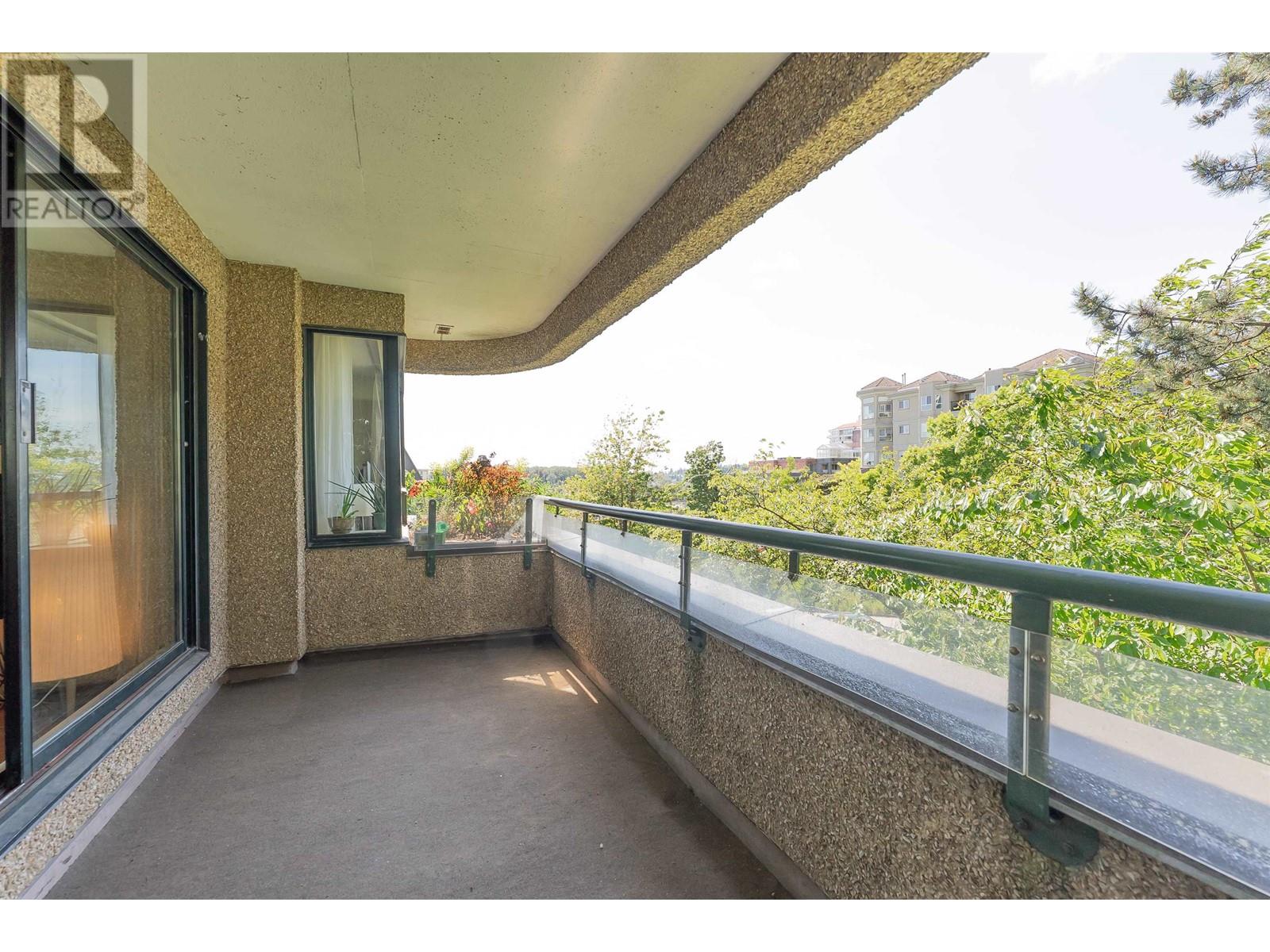Photo 31 of 302 1026 Queens Avenue, New Westminster BC