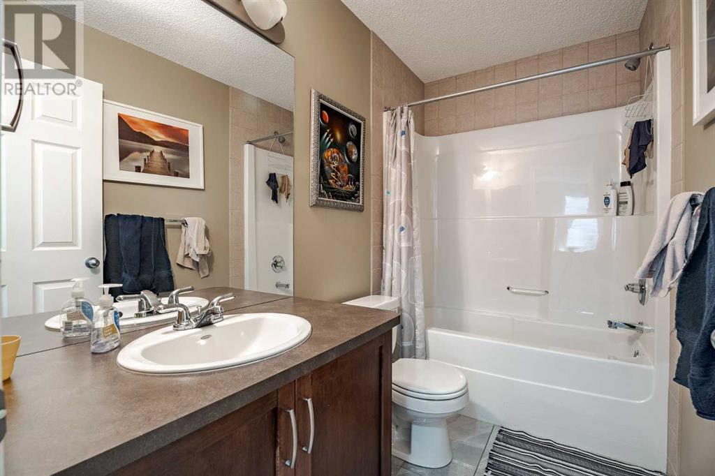 Photo 30 of 93 Copperleaf Way Se, Calgary AB