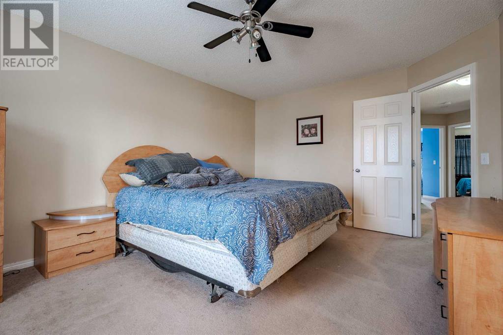 Photo 20 of 93 Copperleaf Way Se, Calgary AB
