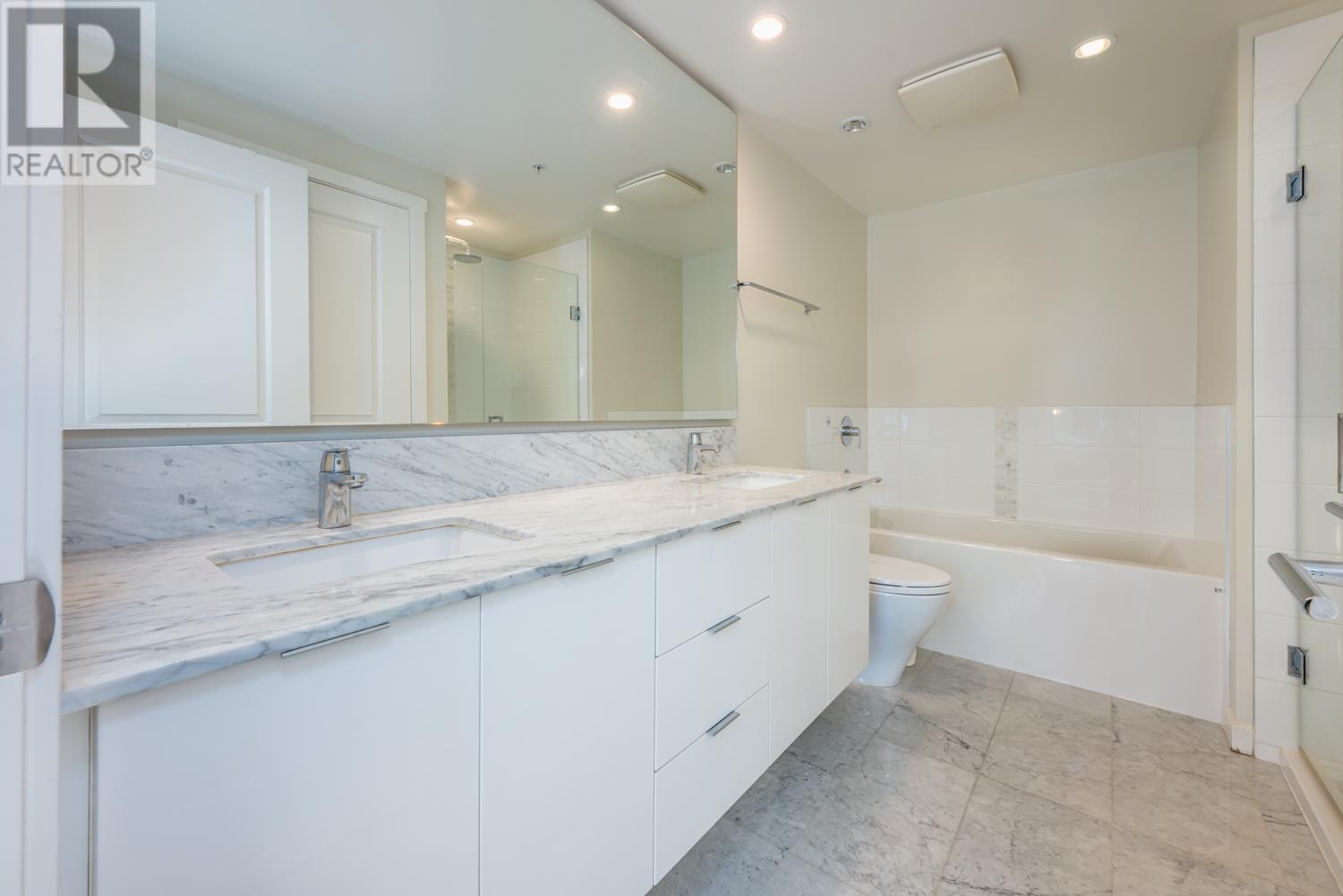 #709-7368 GOLLNER Avenue, Richmond