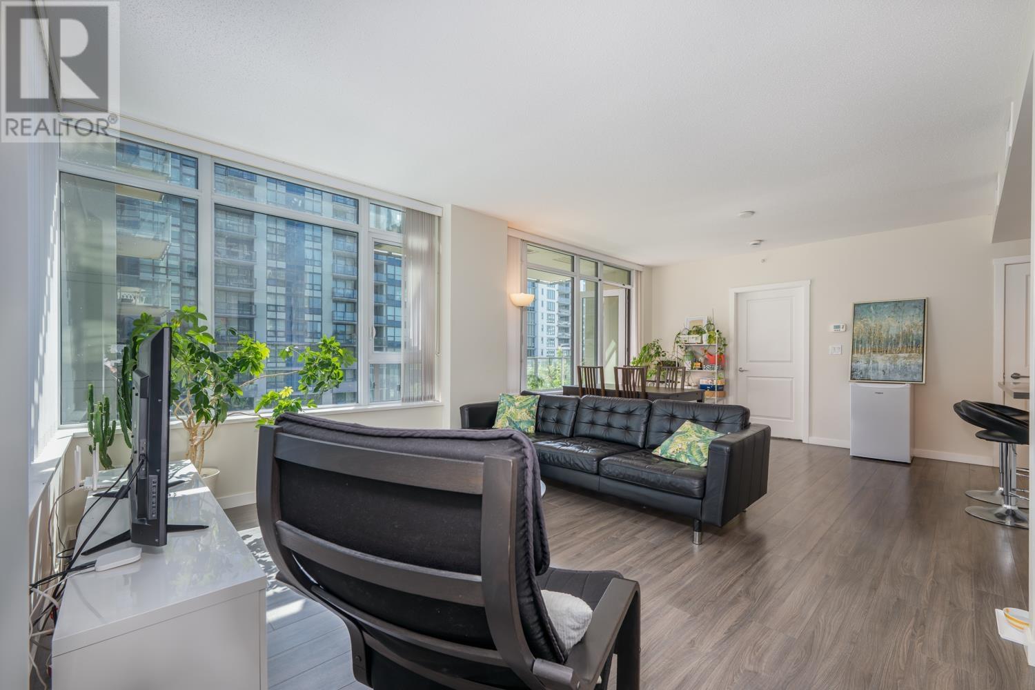 #709-7368 GOLLNER Avenue, Richmond
