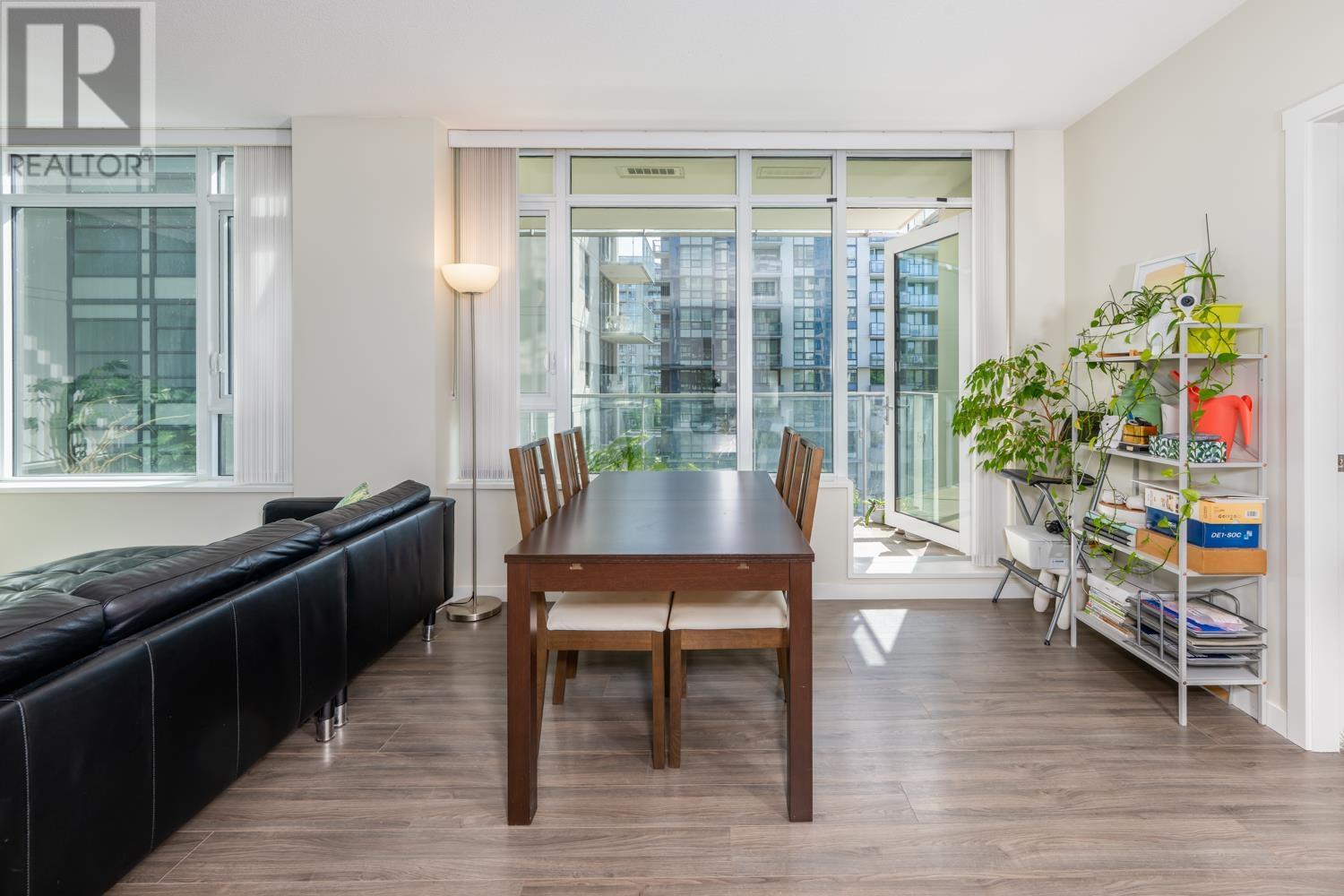 #709-7368 GOLLNER Avenue, Richmond