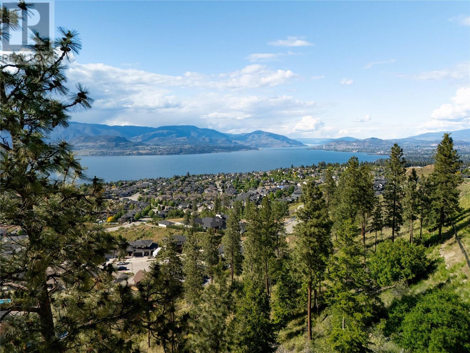 111 5650 The Edge Place, Kelowna