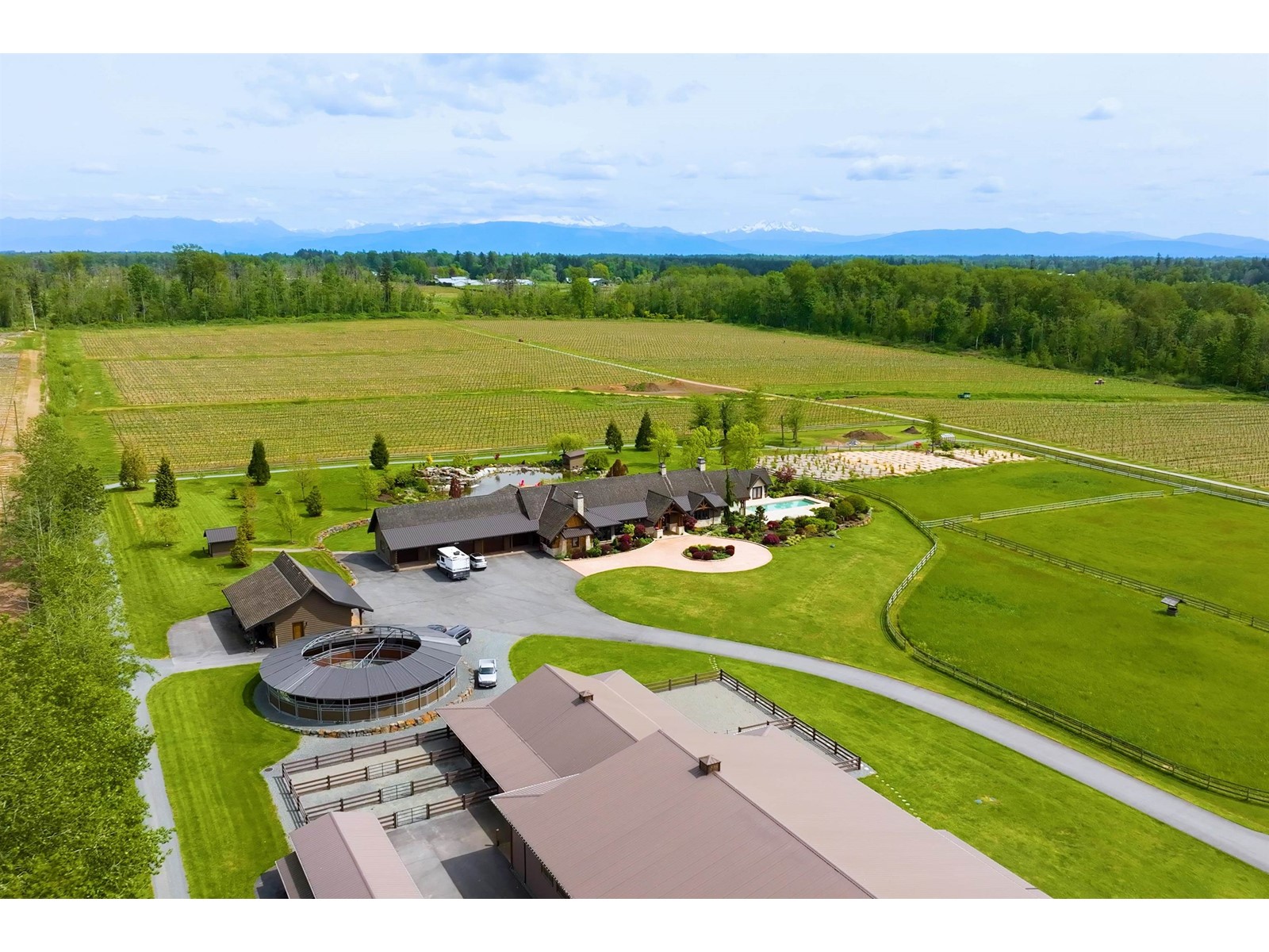 Photo 9 of 1194 216 Street, Langley BC