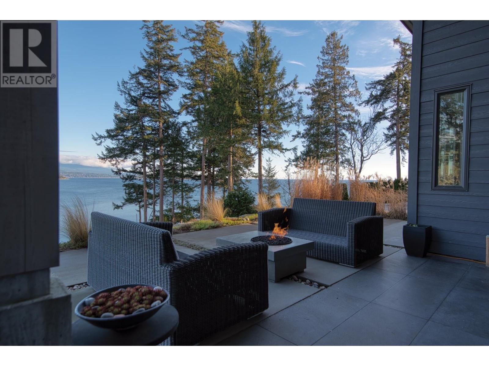 7503 EUREKA PLACE, Halfmoon Bay