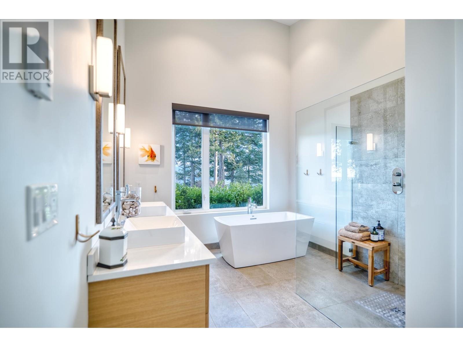 7503 EUREKA PLACE, Halfmoon Bay
