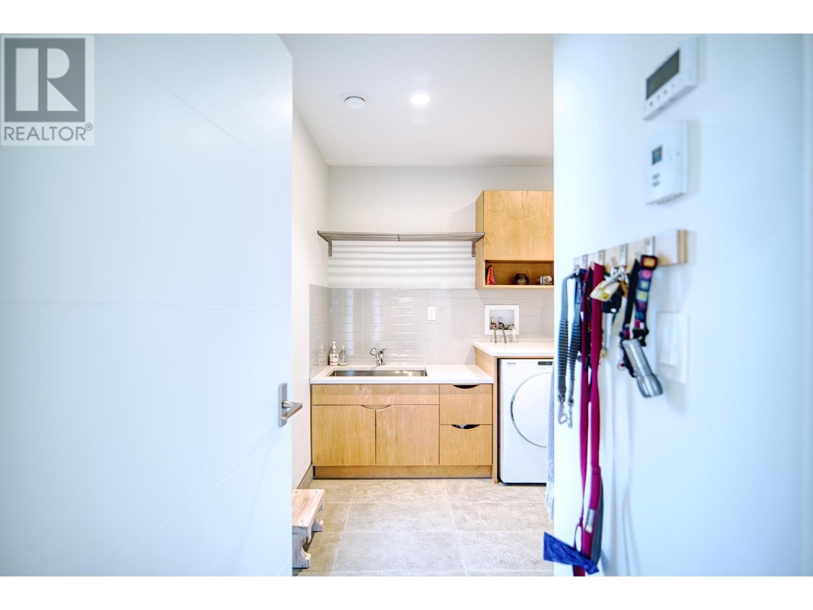 7503 EUREKA PLACE, Halfmoon Bay