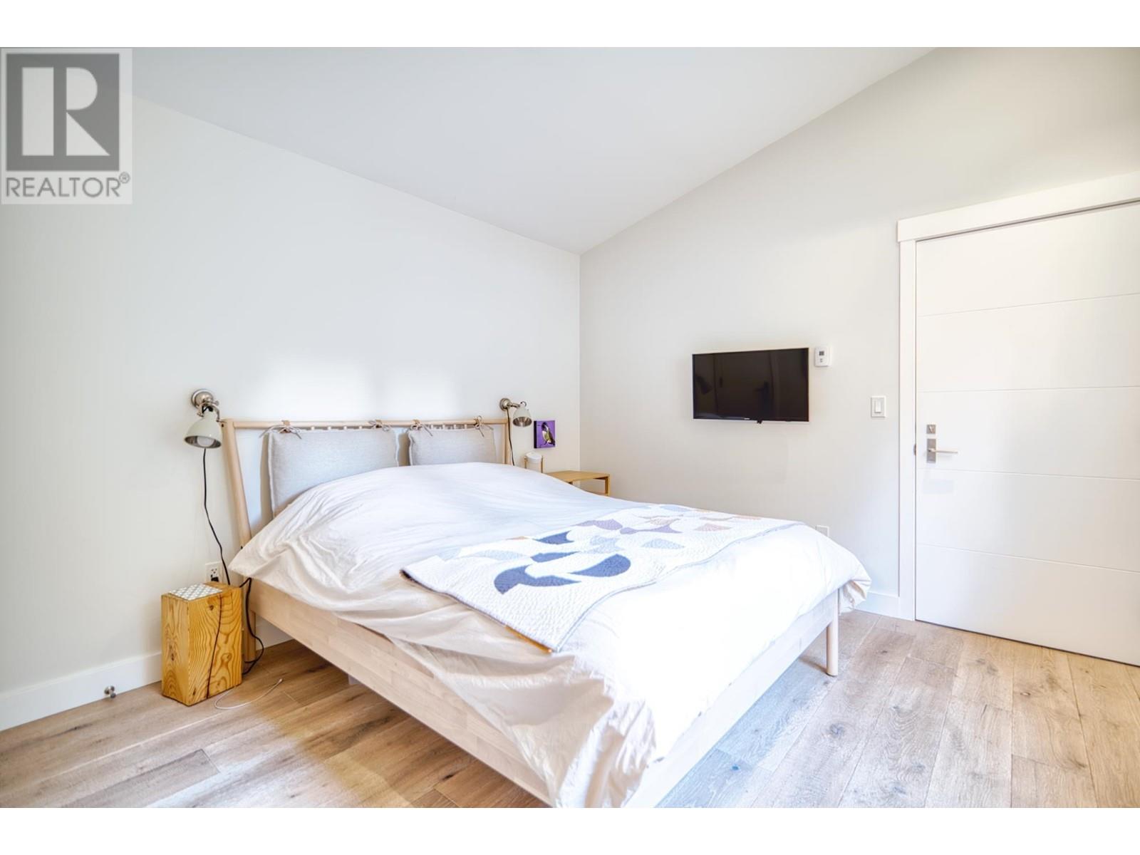 7503 EUREKA PLACE, Halfmoon Bay