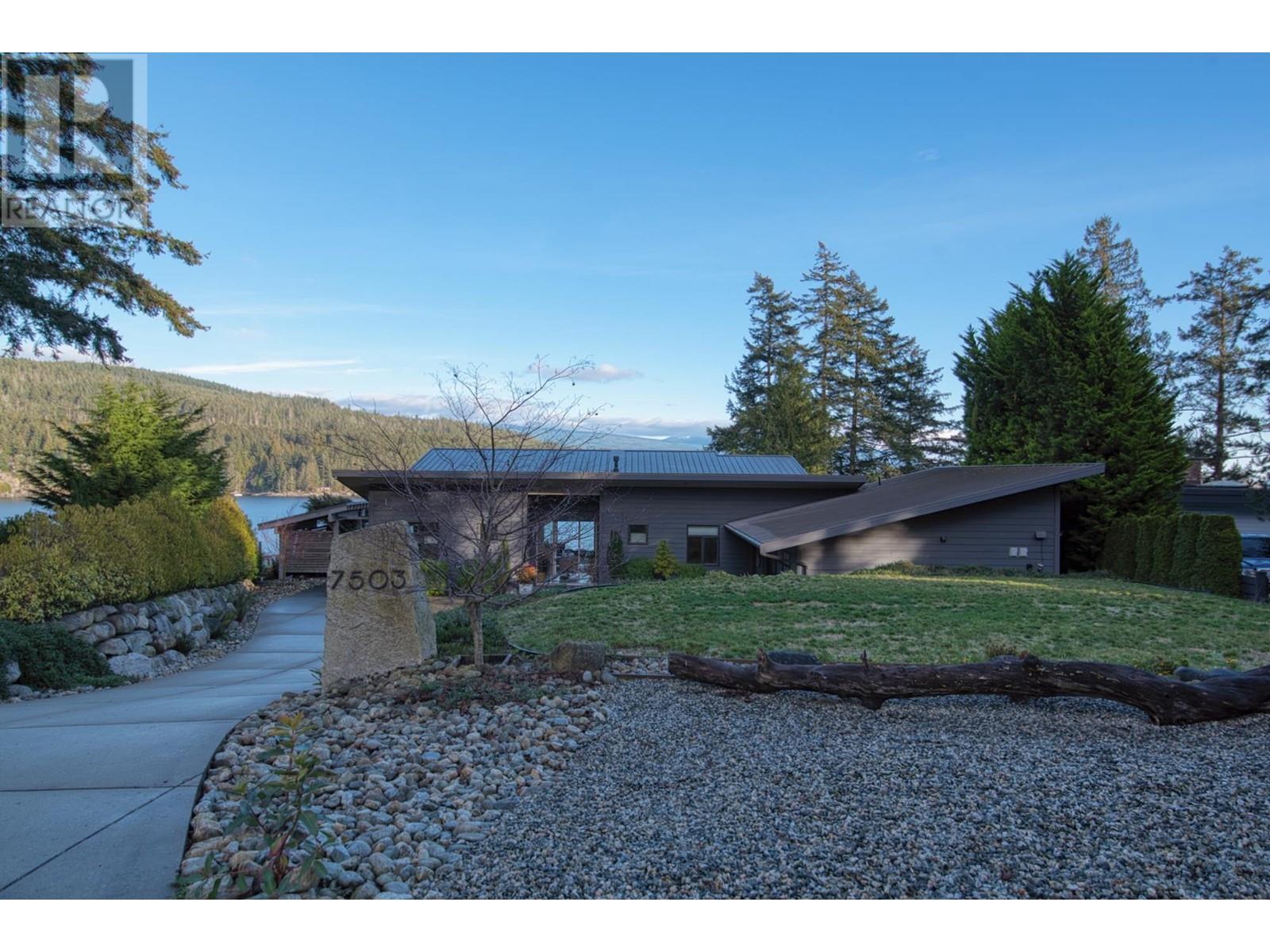 7503 EUREKA PLACE, Halfmoon Bay