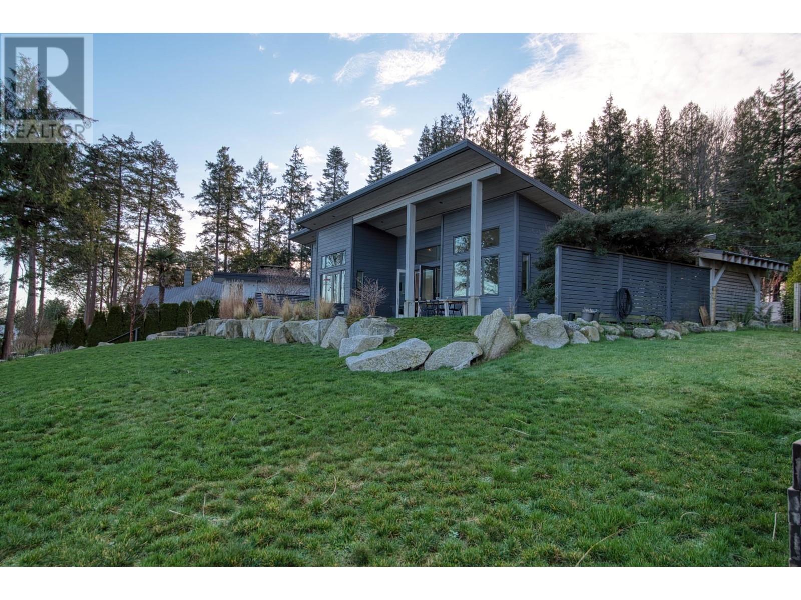 7503 EUREKA PLACE, Halfmoon Bay