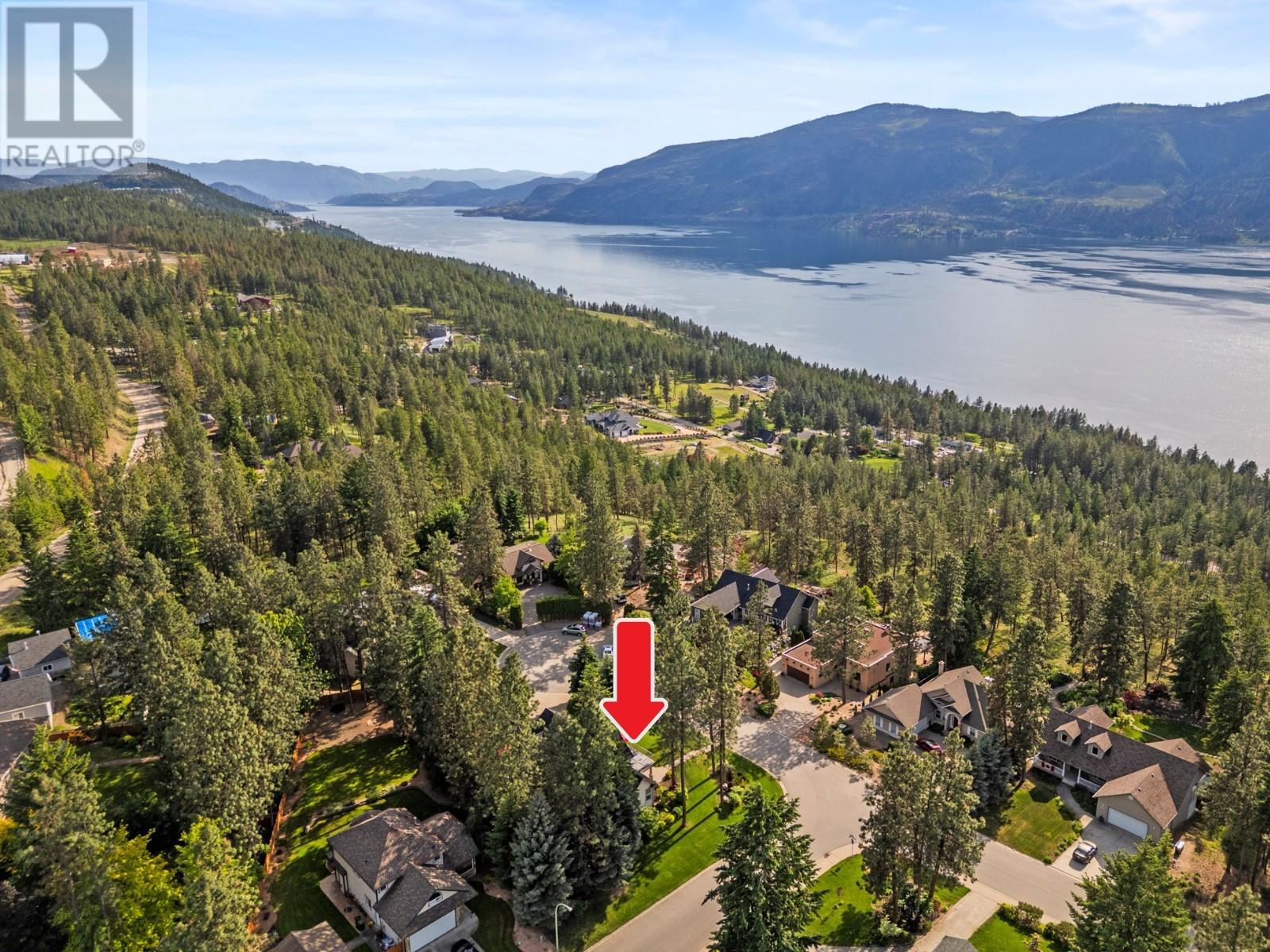  7229 Heritage Court, Lake Country