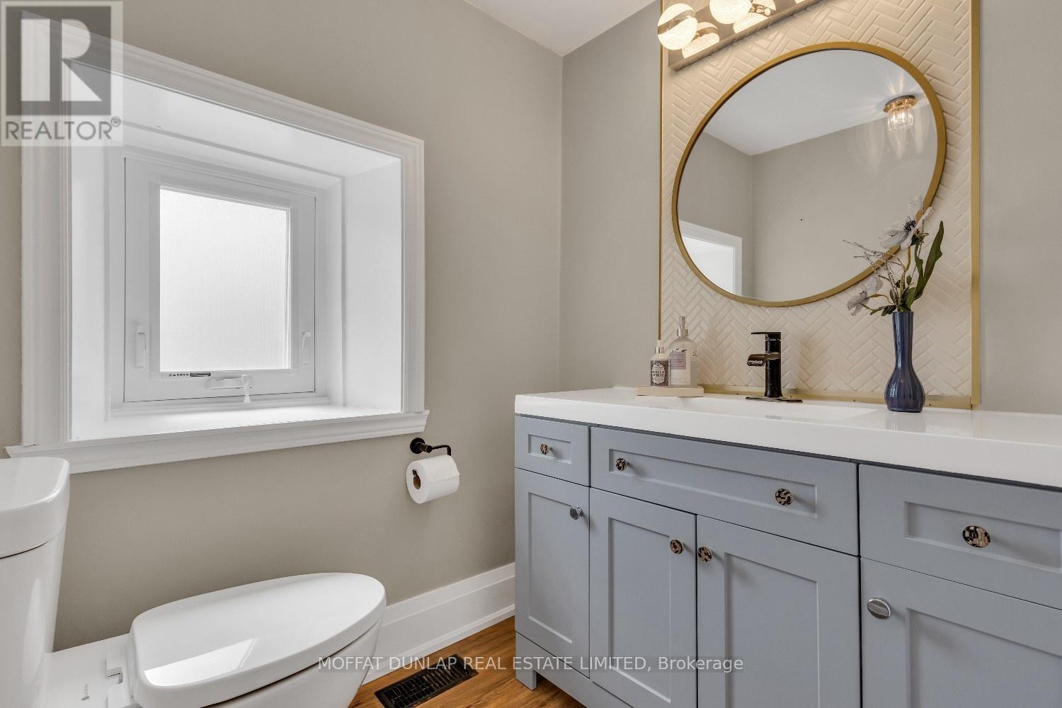 Photo 8 of 18161 Heart Lake Road, Caledon ON