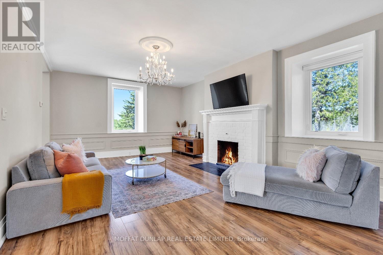 Photo 15 of 18161 Heart Lake Road, Caledon ON