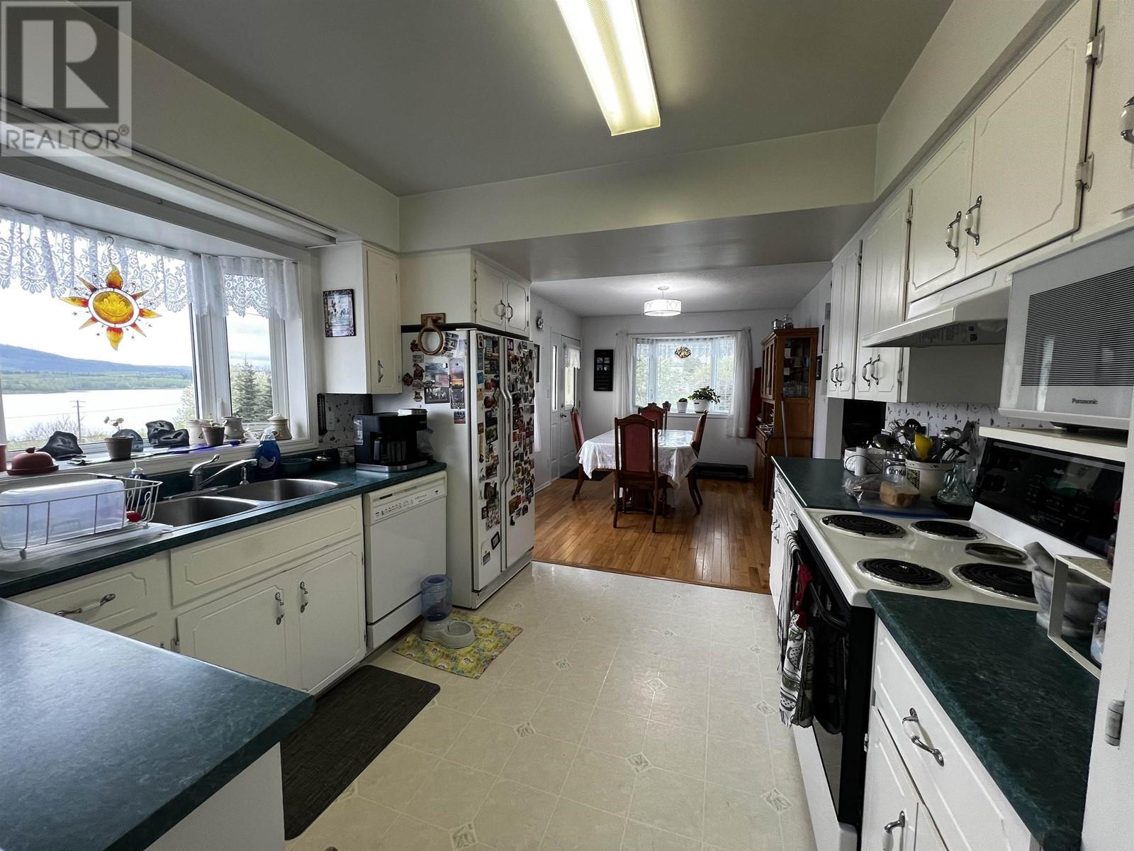 316 TUNASA CRESCENT, Fraser Lake