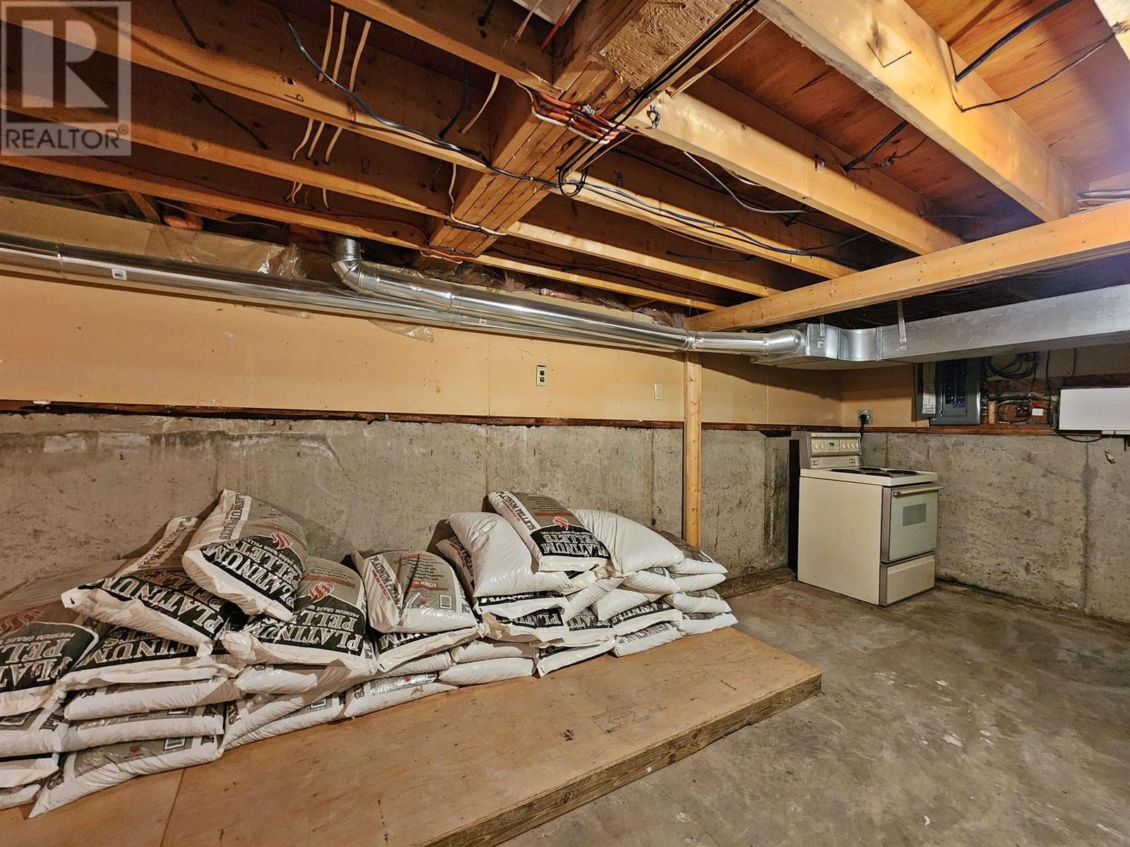 1116 RED BLUFF ROAD, Quesnel