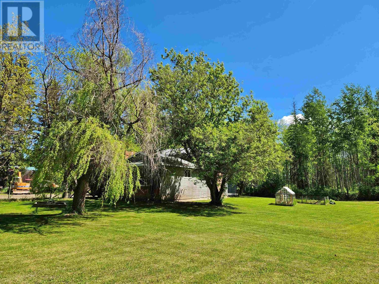 1116 RED BLUFF ROAD, Quesnel