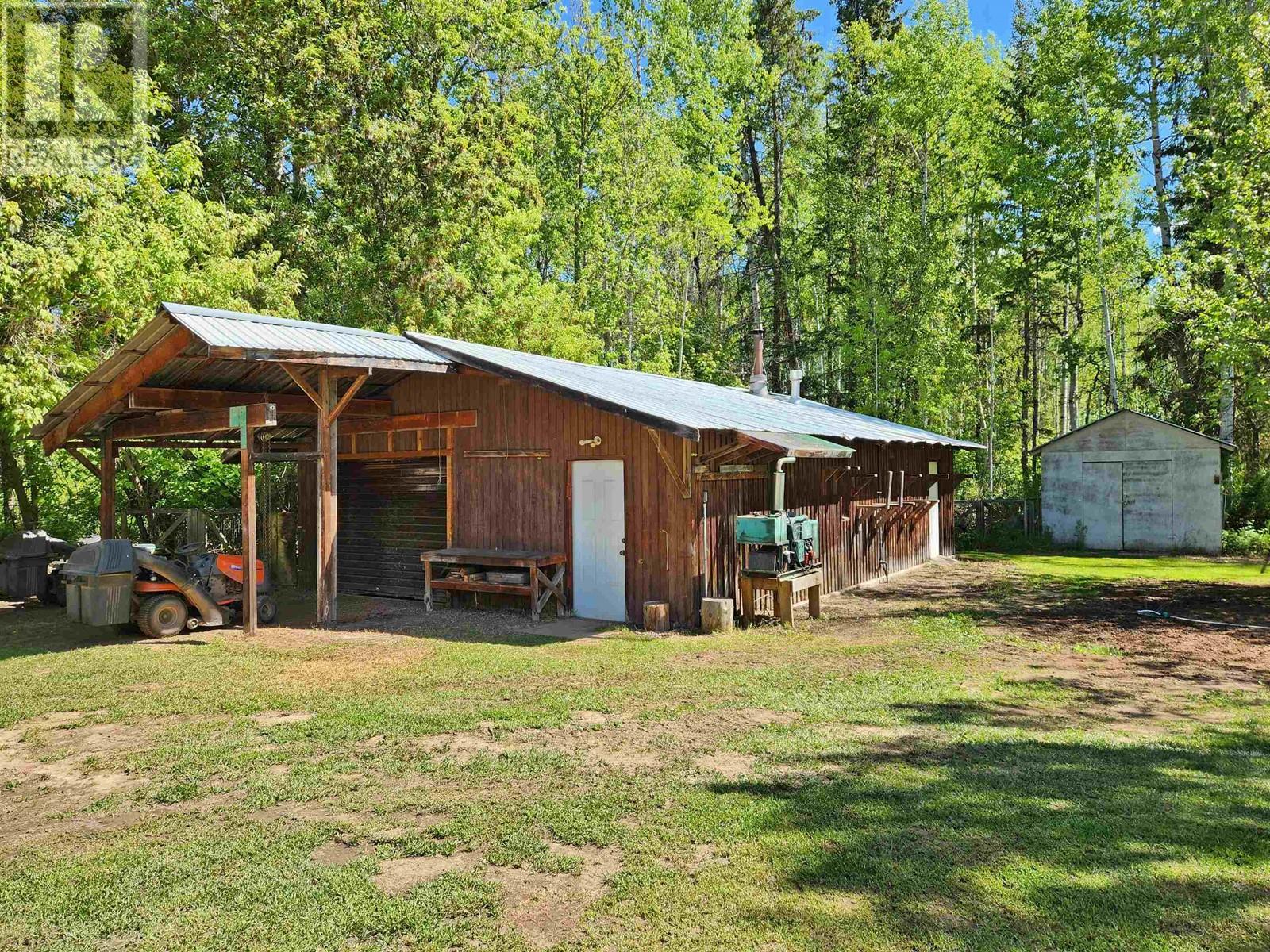 1116 RED BLUFF ROAD, Quesnel