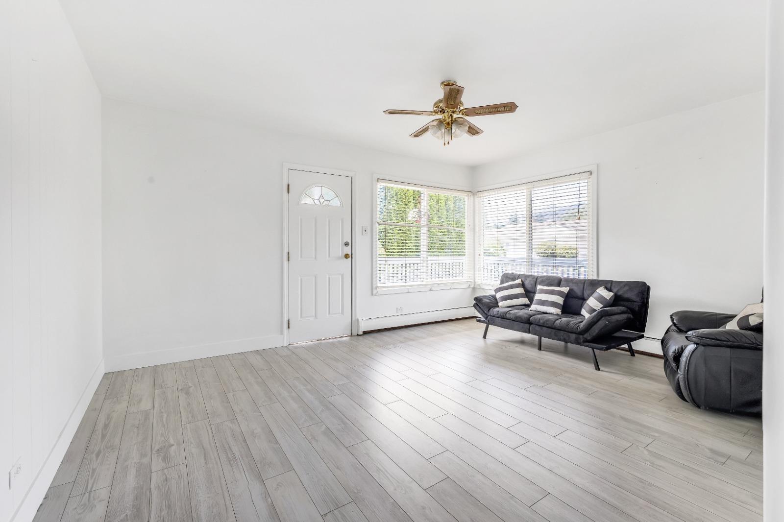 Photo 8 of 45854 Henley Avenue Chilliwack Proper West, Chilliwack BC