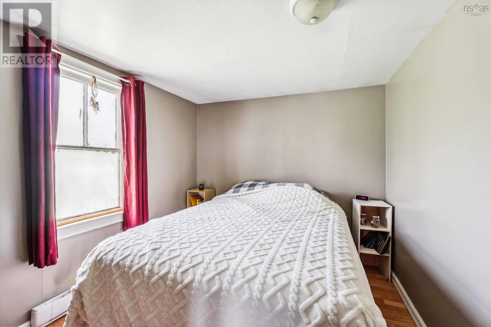 Property 10 of 51 of 4706 Highway 340