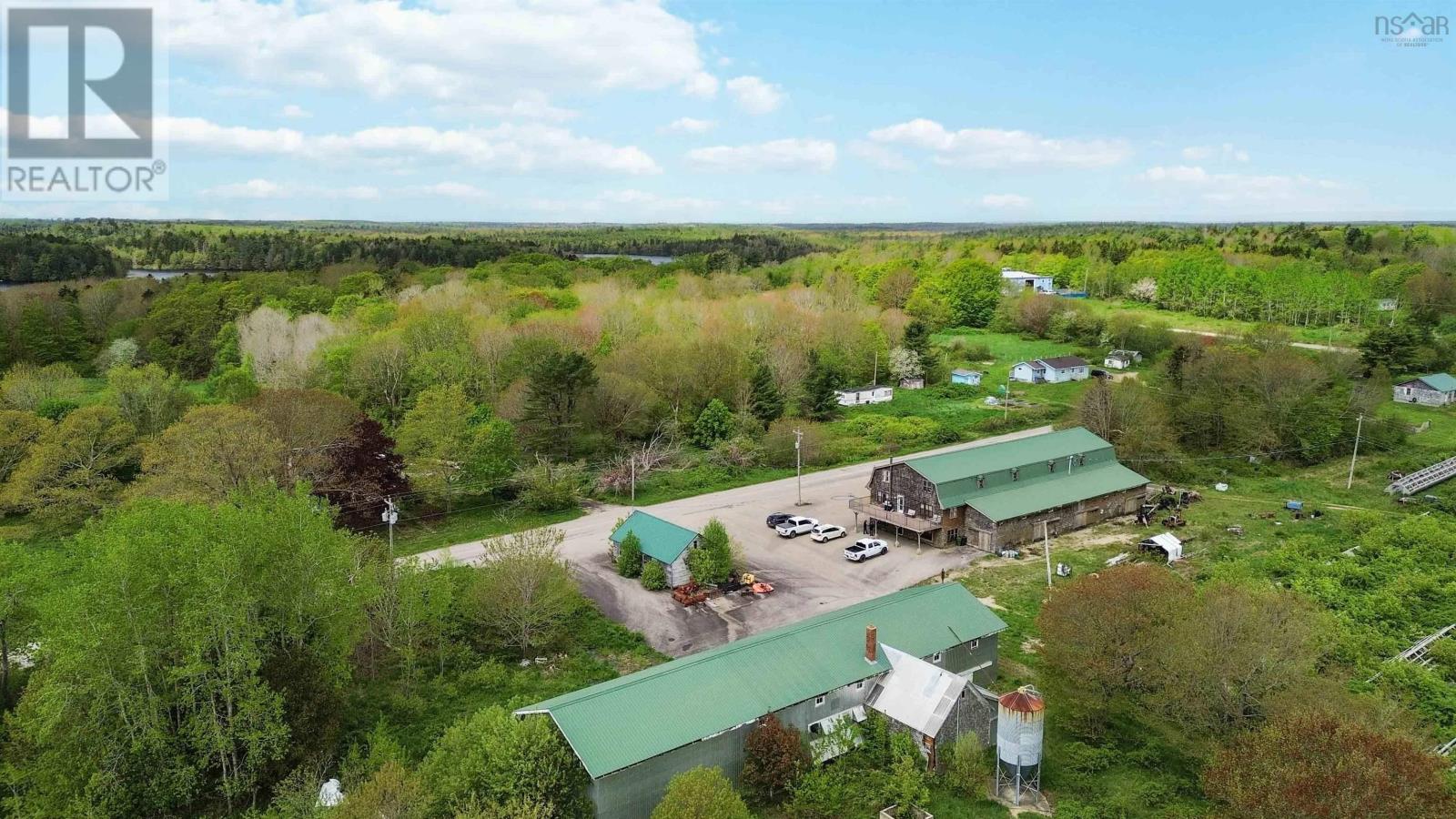 Property 15 of 51 of 4706 Highway 340