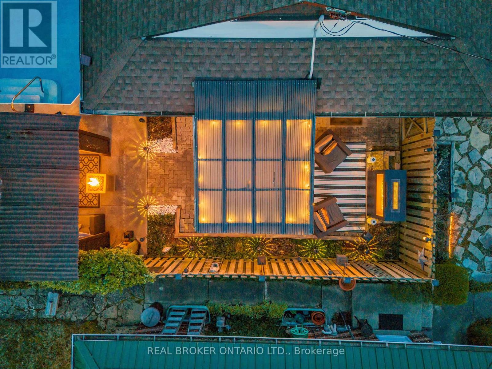 Photo 12 of 924 Union Street, Kitchener ON