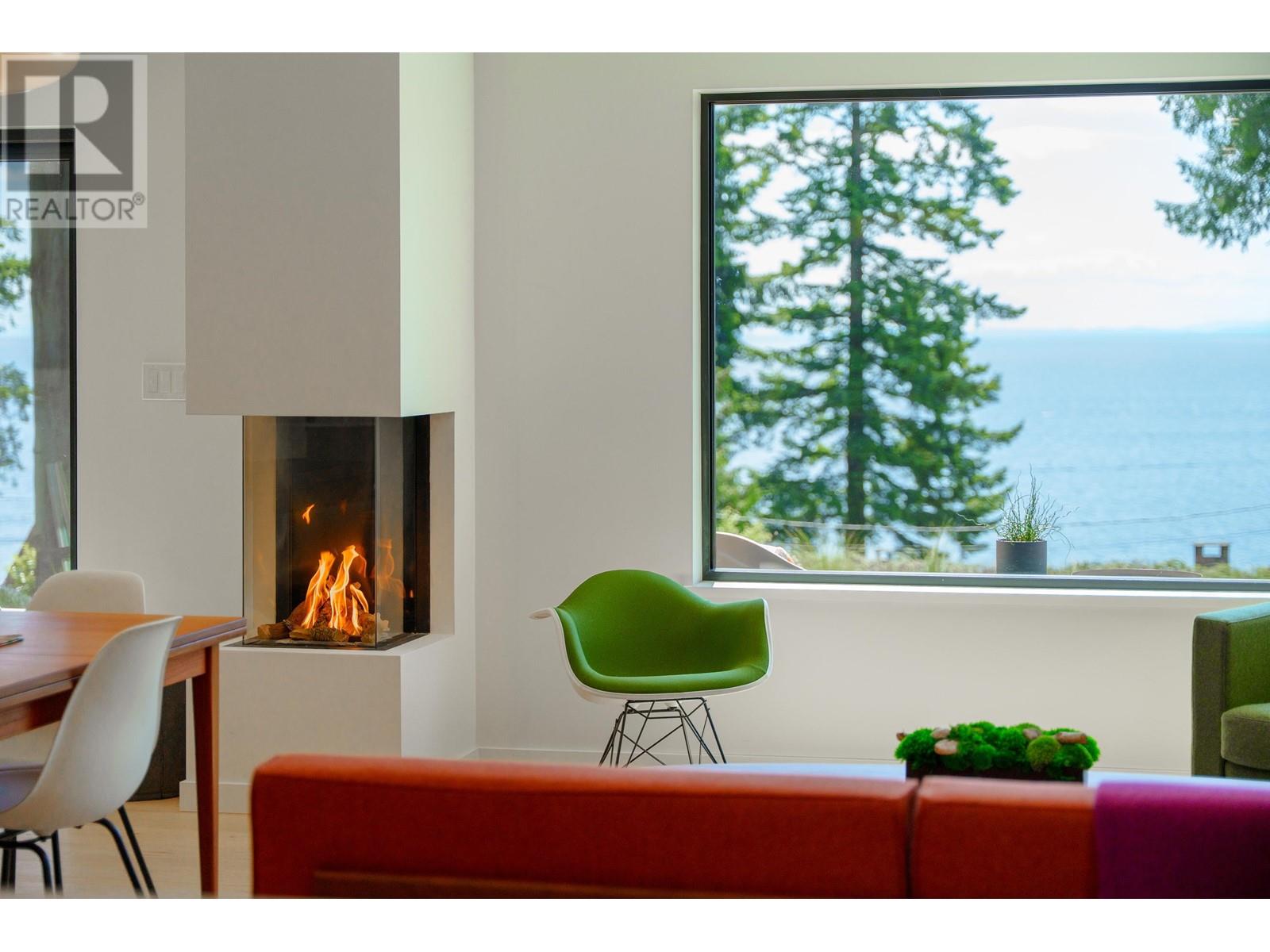 107 MAHAN ROAD, Gibsons
