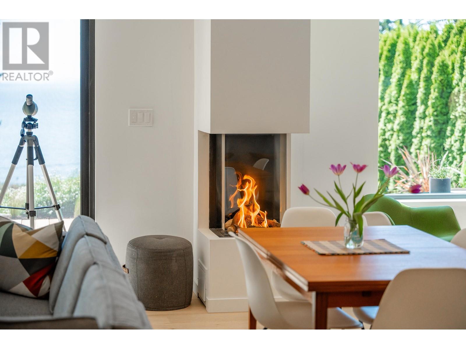 107 MAHAN ROAD, Gibsons