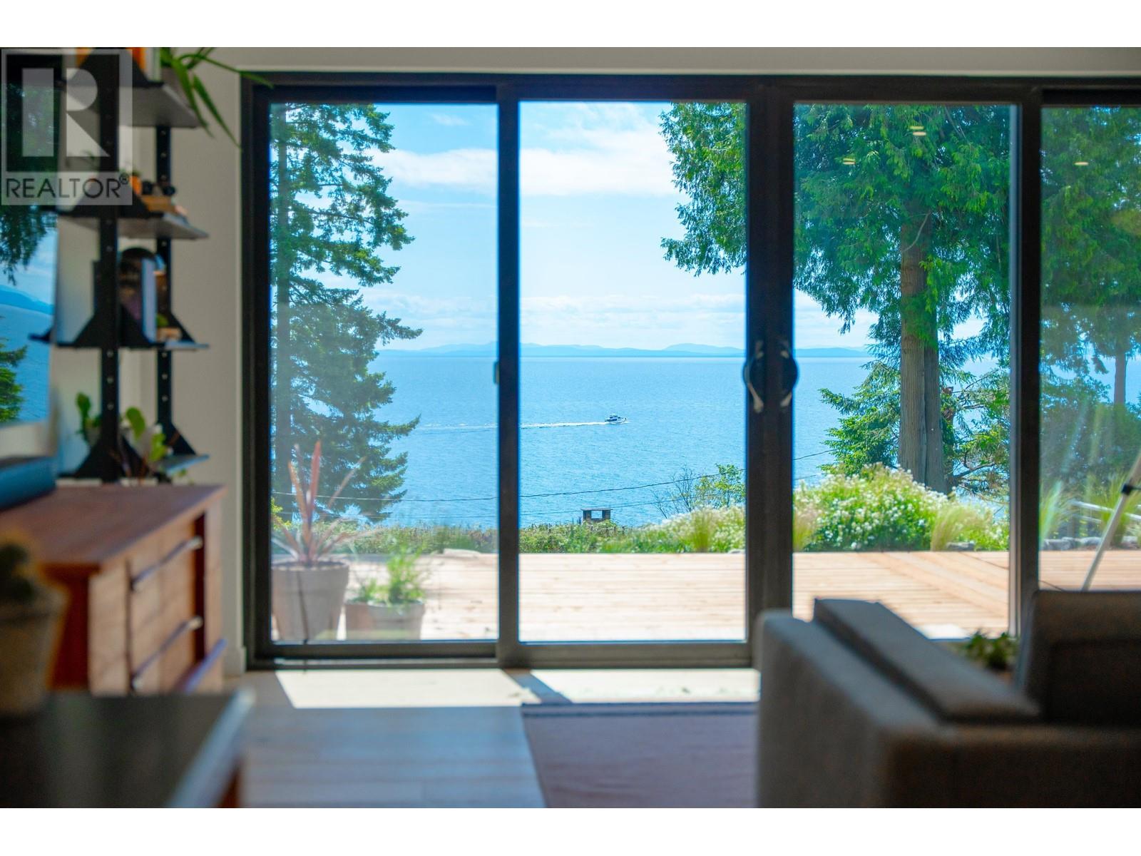 107 MAHAN ROAD, Gibsons