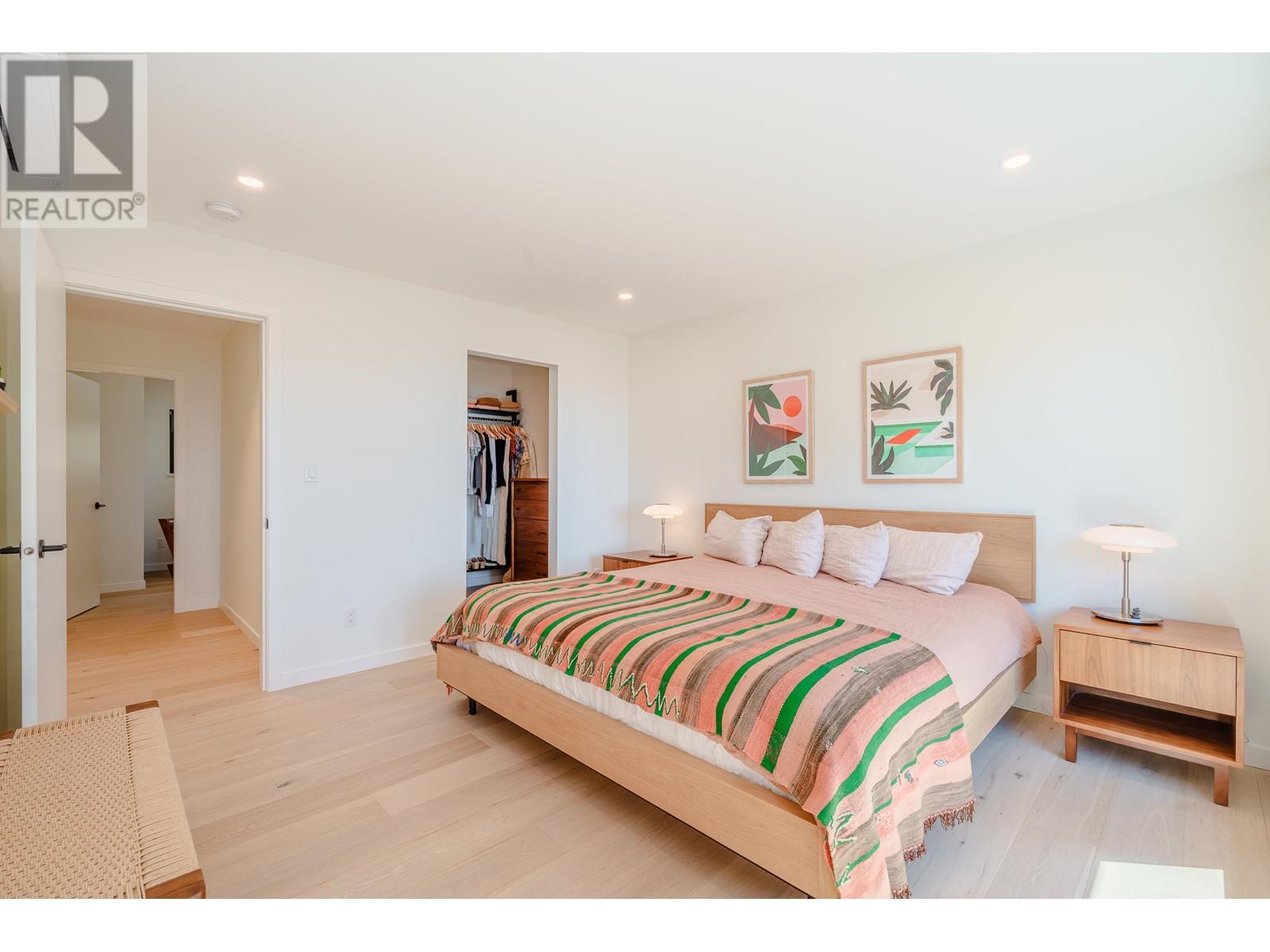 107 MAHAN ROAD, Gibsons