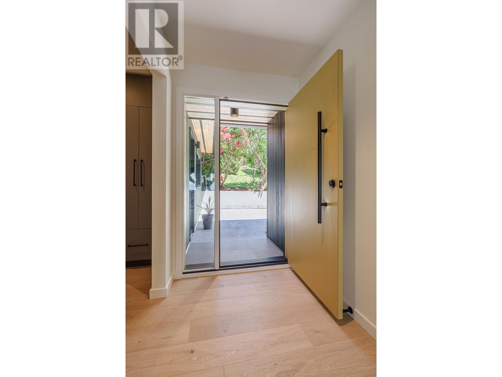 107 MAHAN ROAD, Gibsons