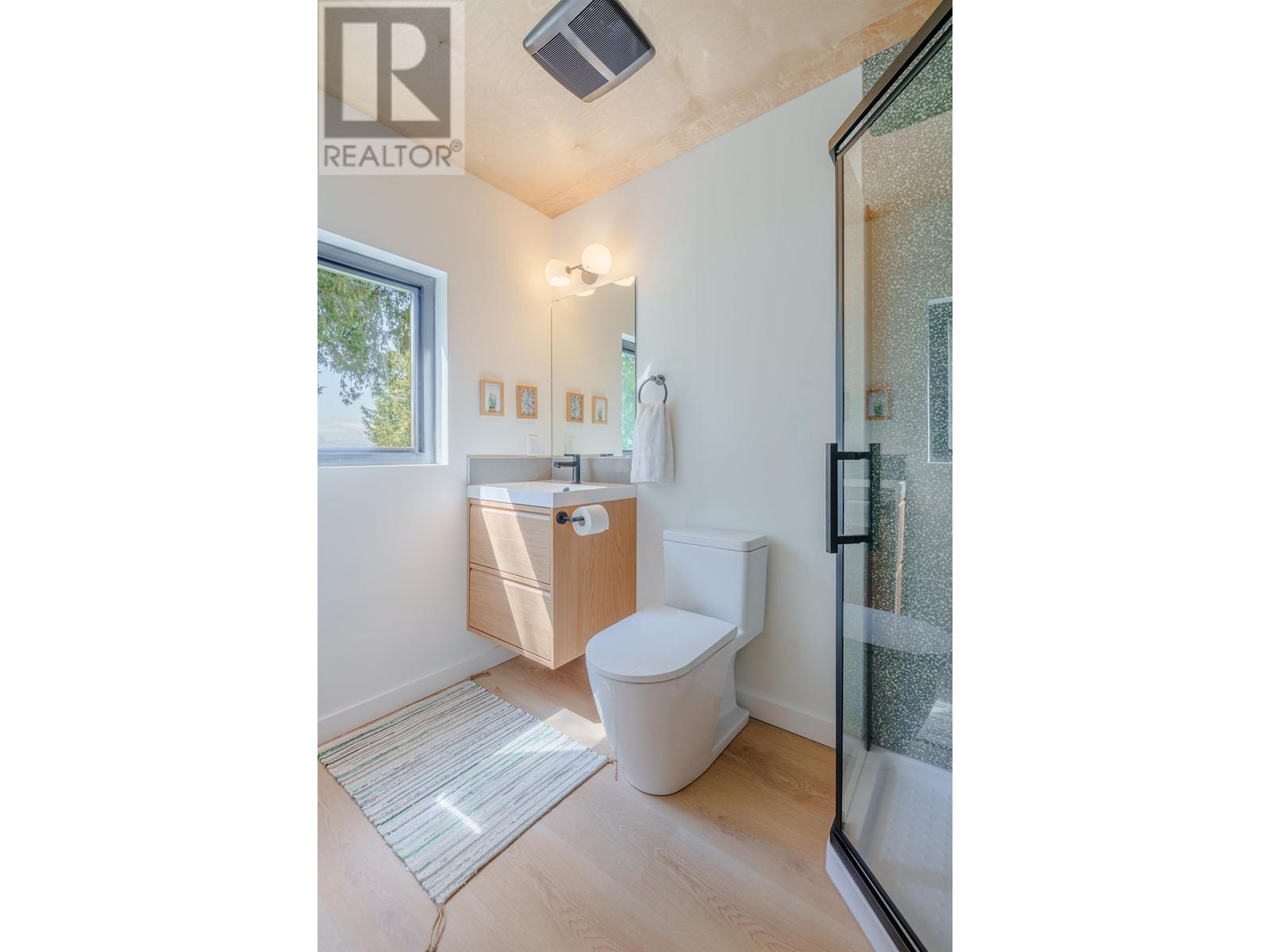 107 MAHAN ROAD, Gibsons