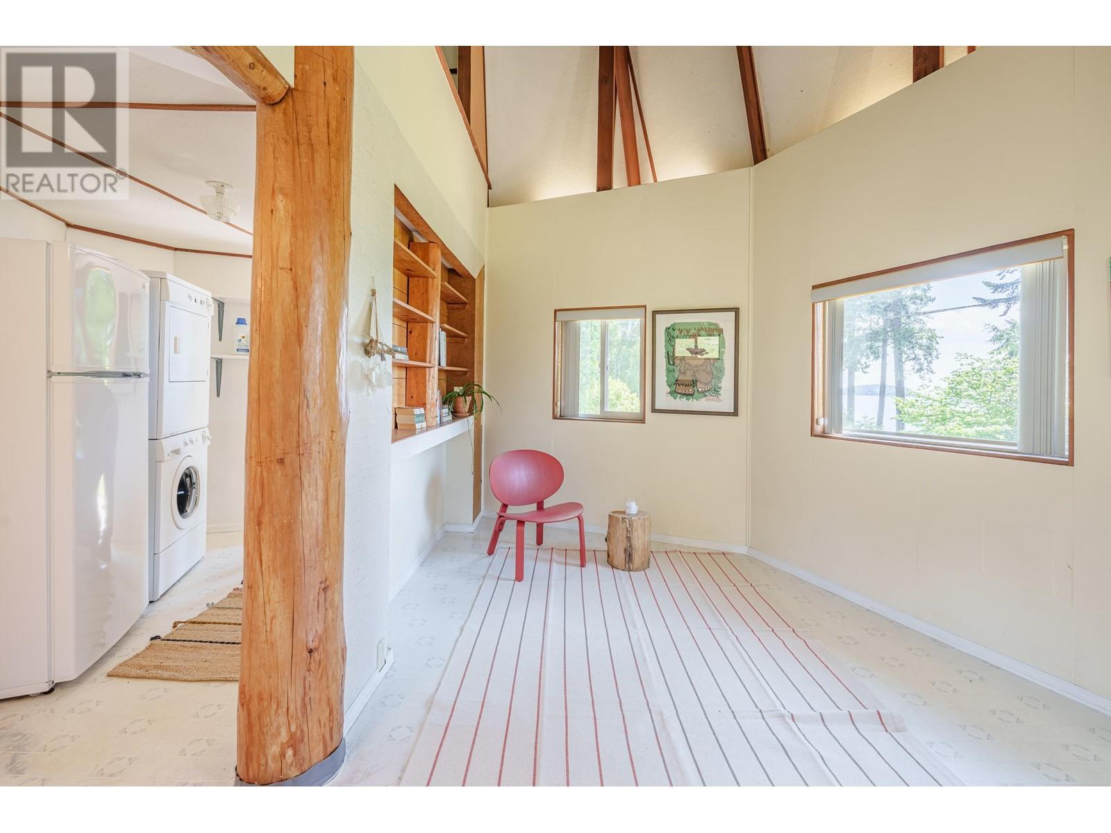 107 MAHAN ROAD, Gibsons