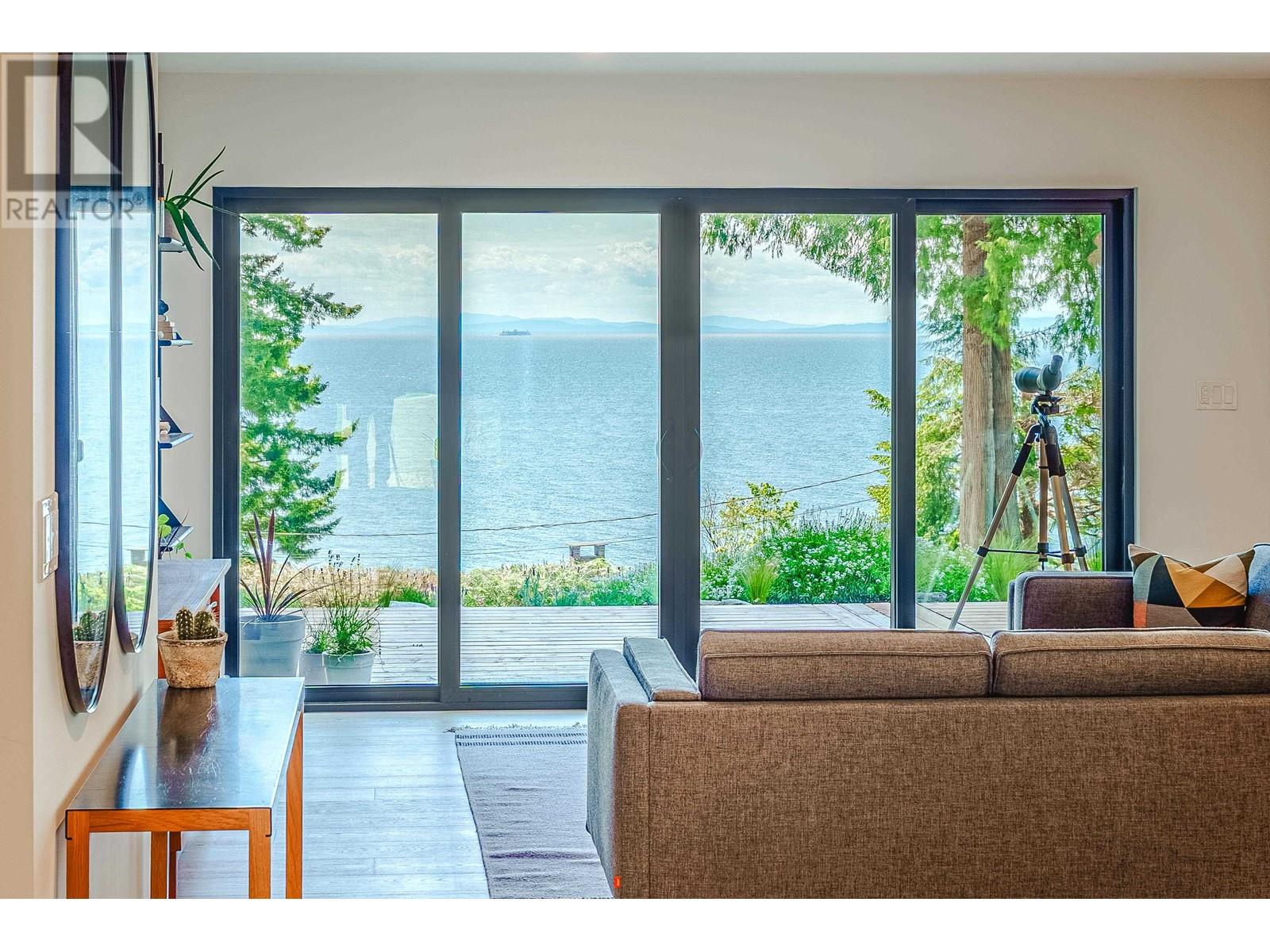 107 MAHAN ROAD, Gibsons