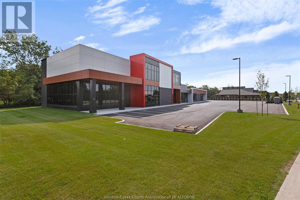 Photo 1 of 475 Seacliff Drive, Kingsville ON