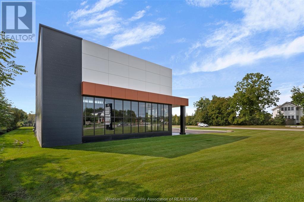 Photo 11 of 475 Seacliff Drive, Kingsville ON